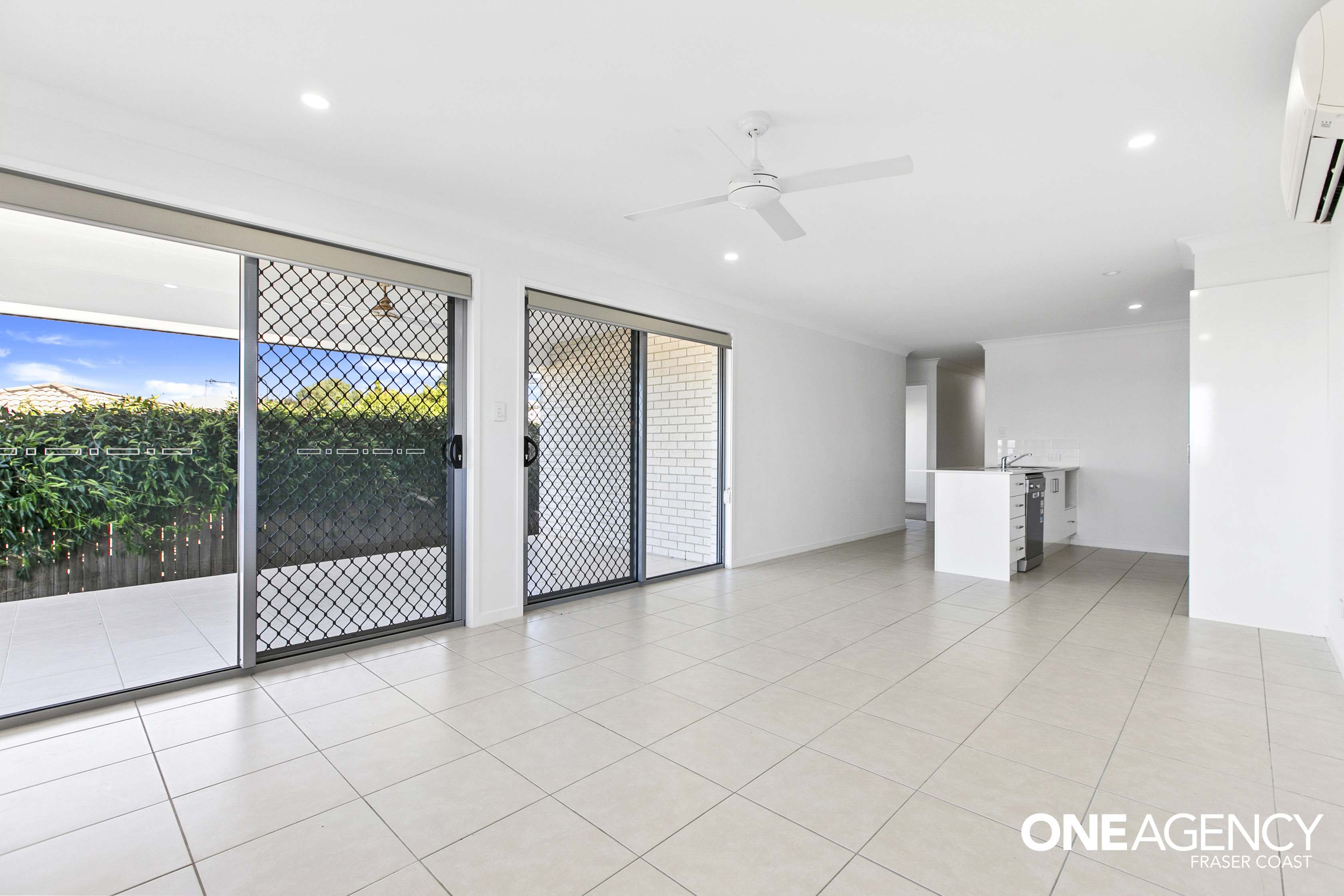 2 / 3 Ridge View Court, Nikenbah