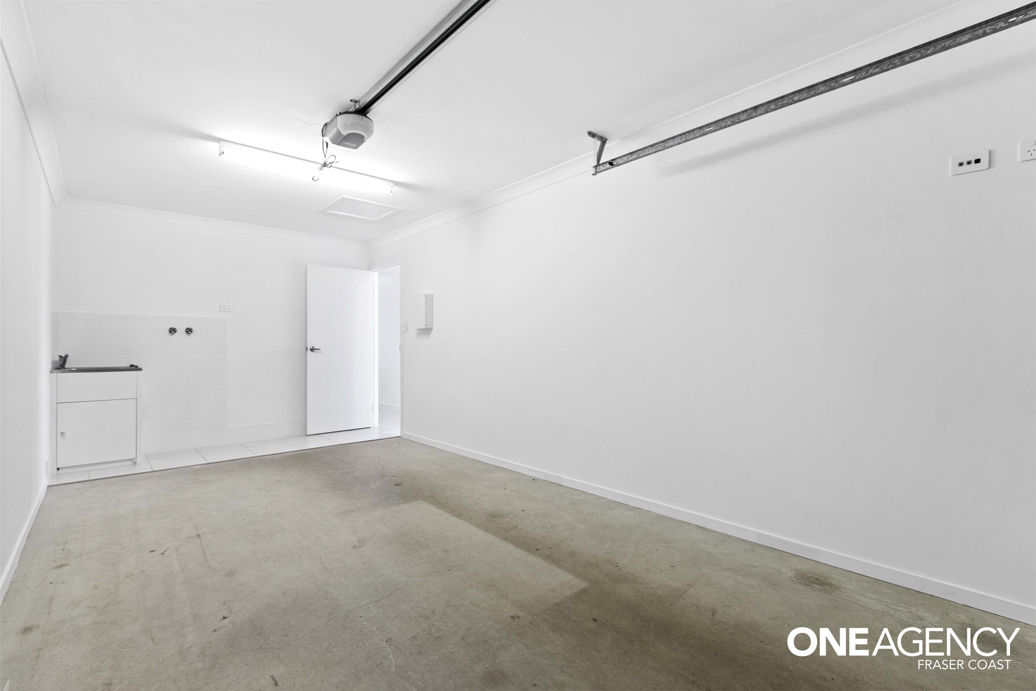 2 / 3 Ridge View Court, Nikenbah