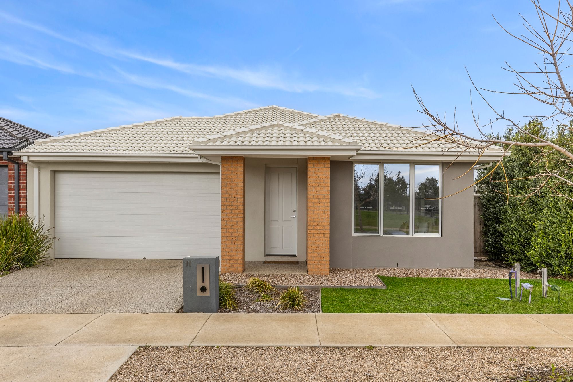 Listing image for 11 Larkspur Way, CHARLEMONT  VIC  3217