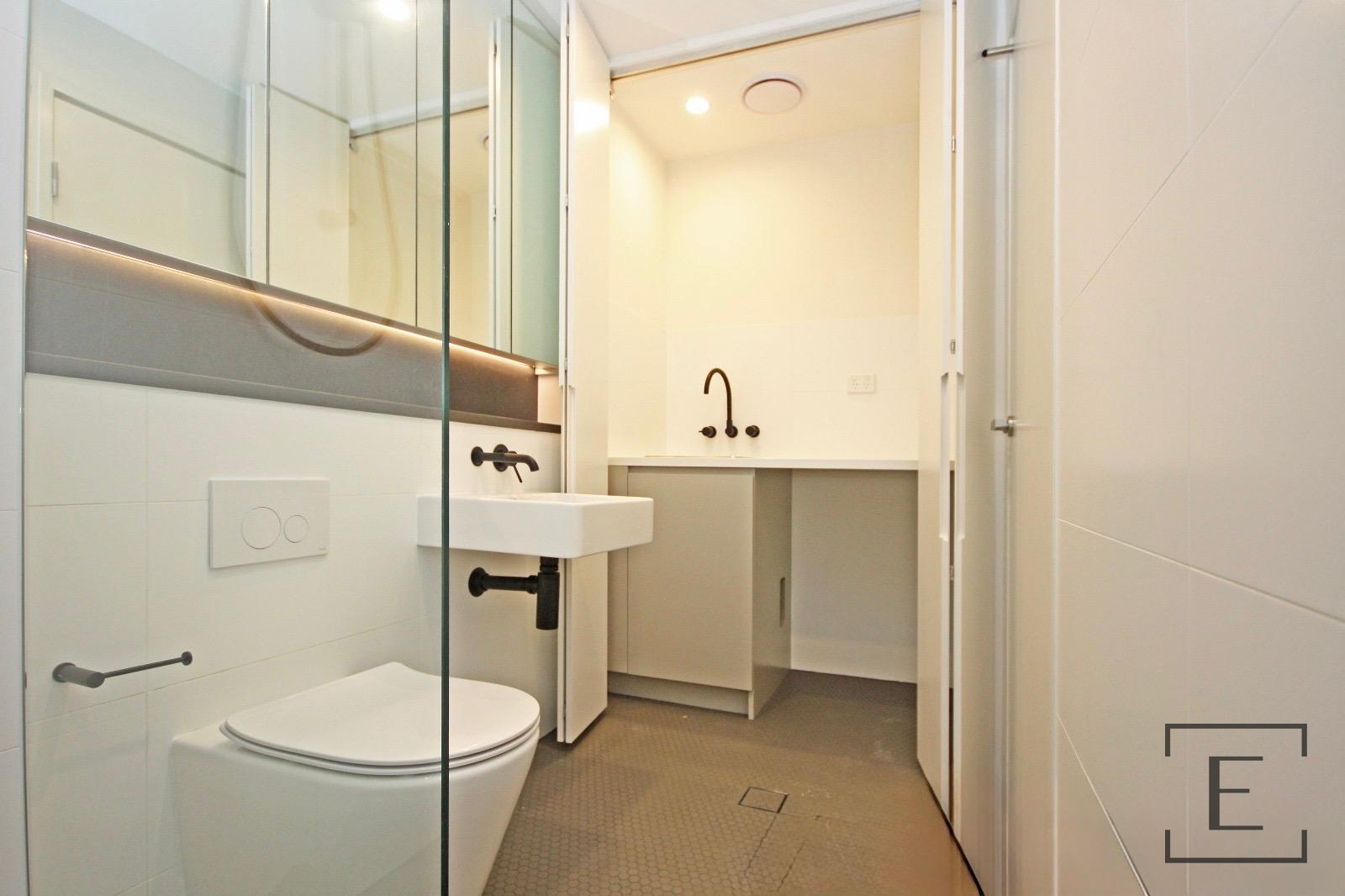 A325 / 3 McKinnon Avenue, Five Dock