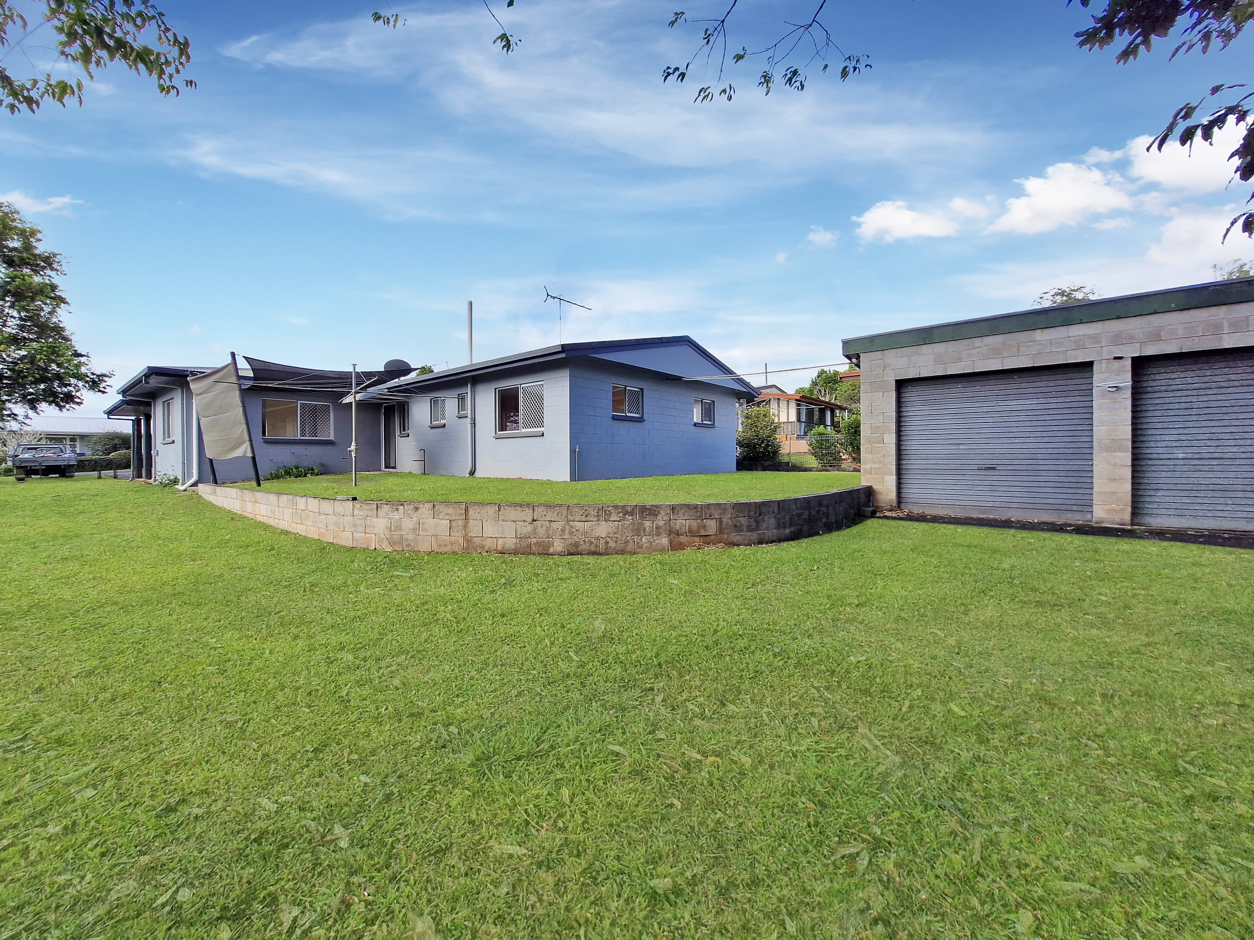 17 Fifth Avenue, Atherton