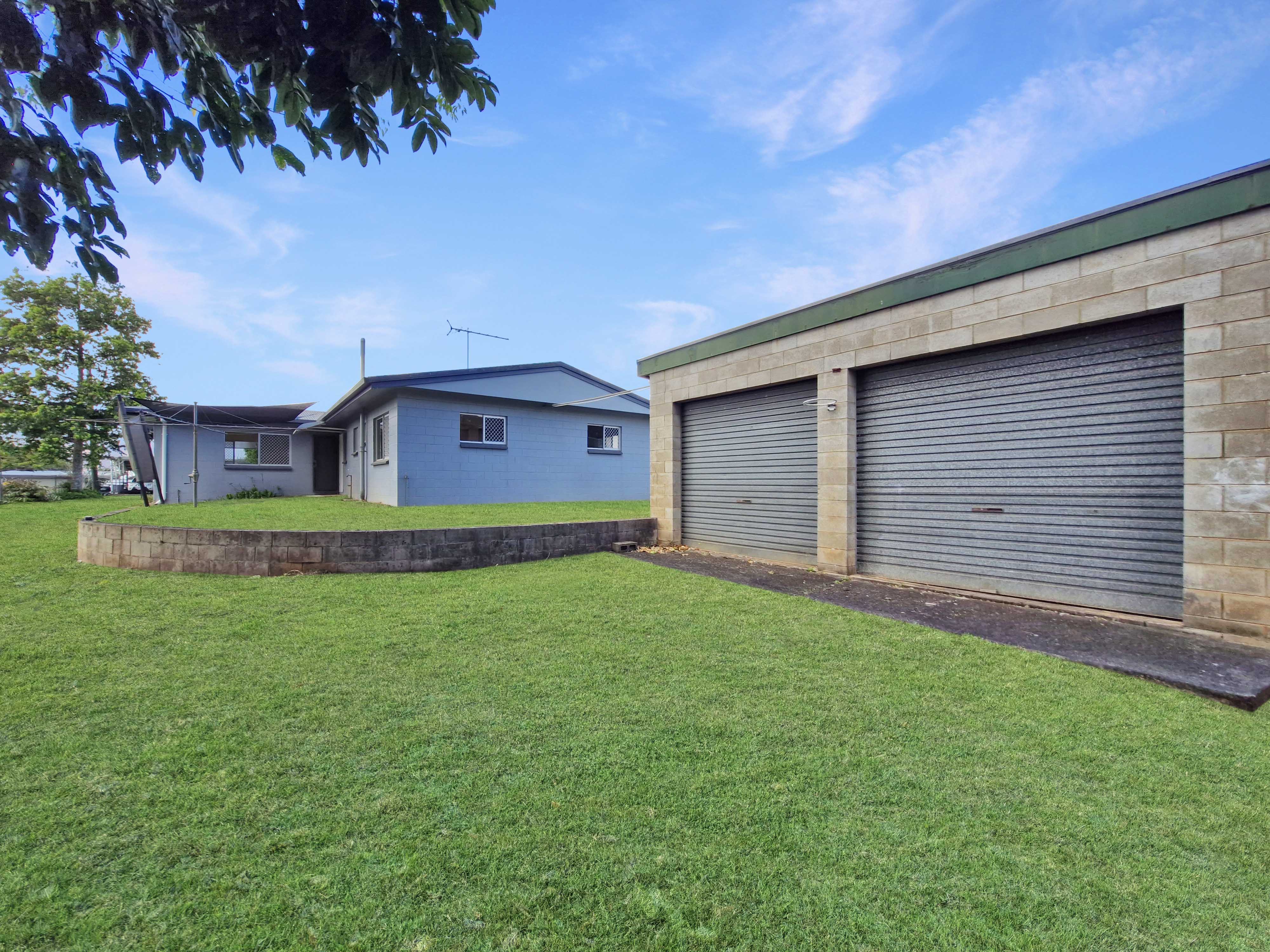 17 Fifth Avenue, Atherton