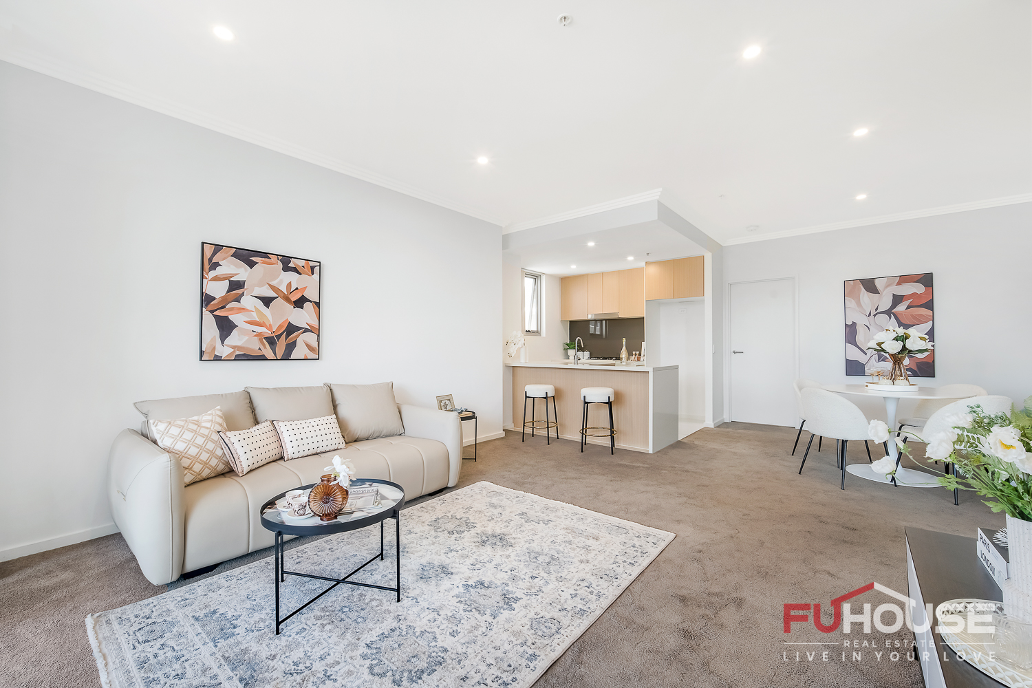 501 / 15 Bigge Street - Lightbox View 1