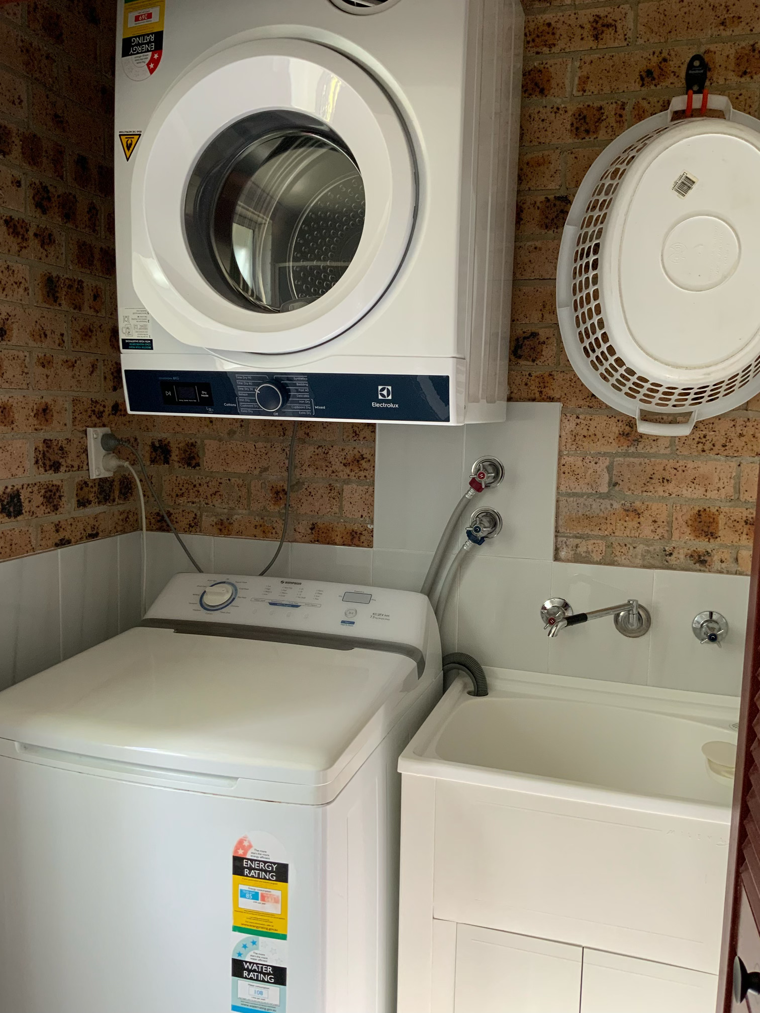 2 / 4 Montague Street, Narooma