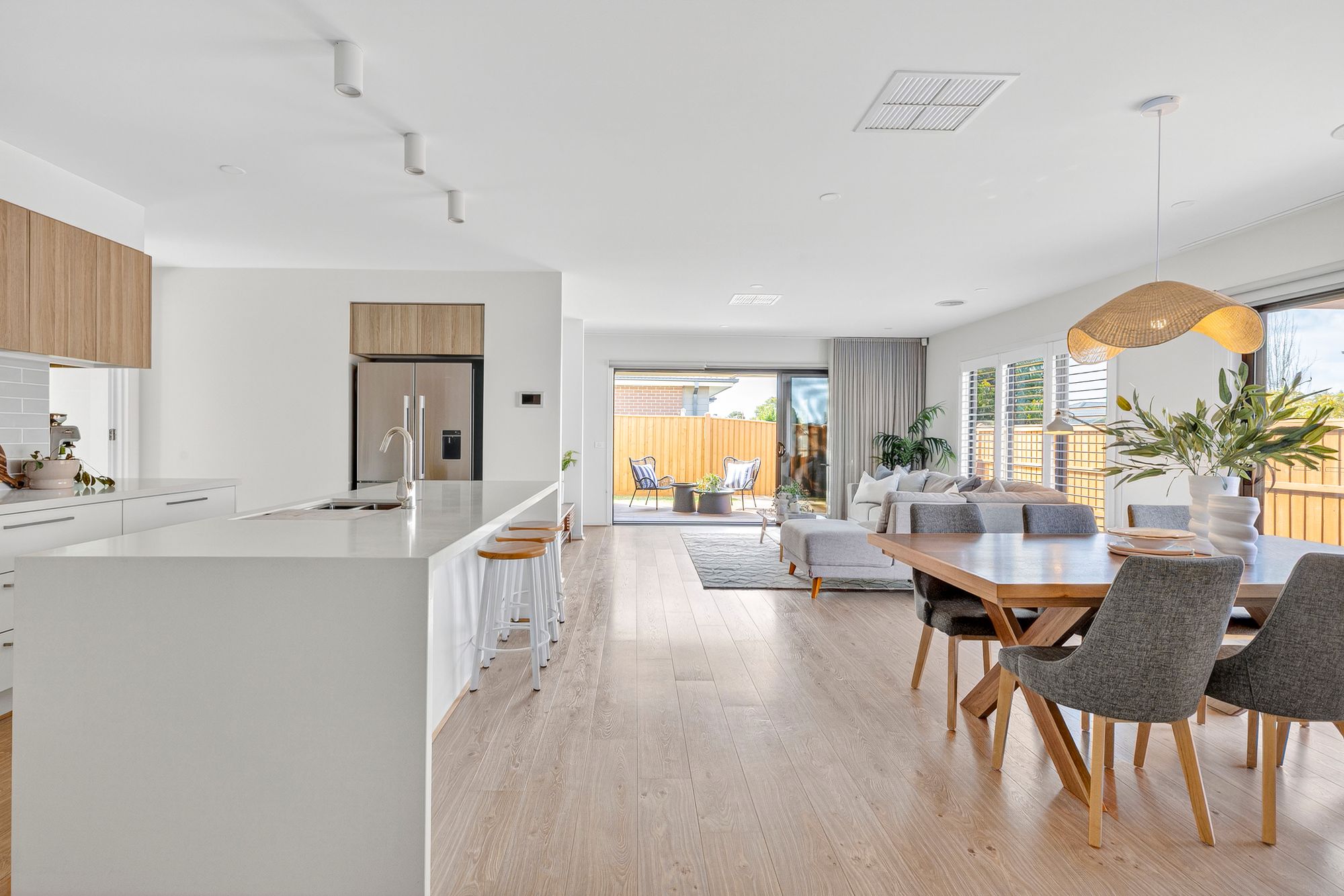 Listing image for 18 Franklin Road, MOUNT DUNEED  VIC  3217