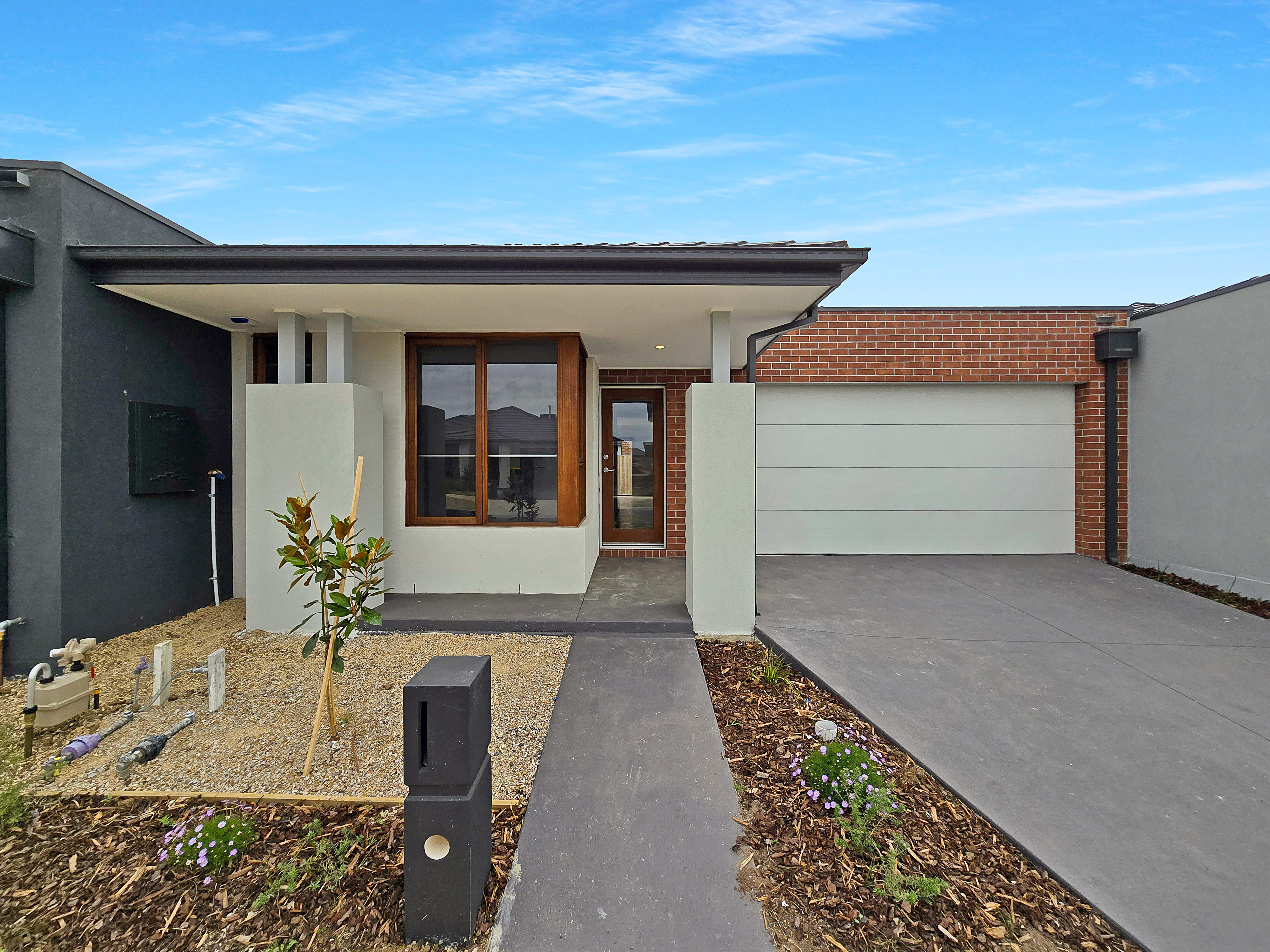Listing image for 18 Inglenook Circuit, ARMSTRONG CREEK  VIC  3217