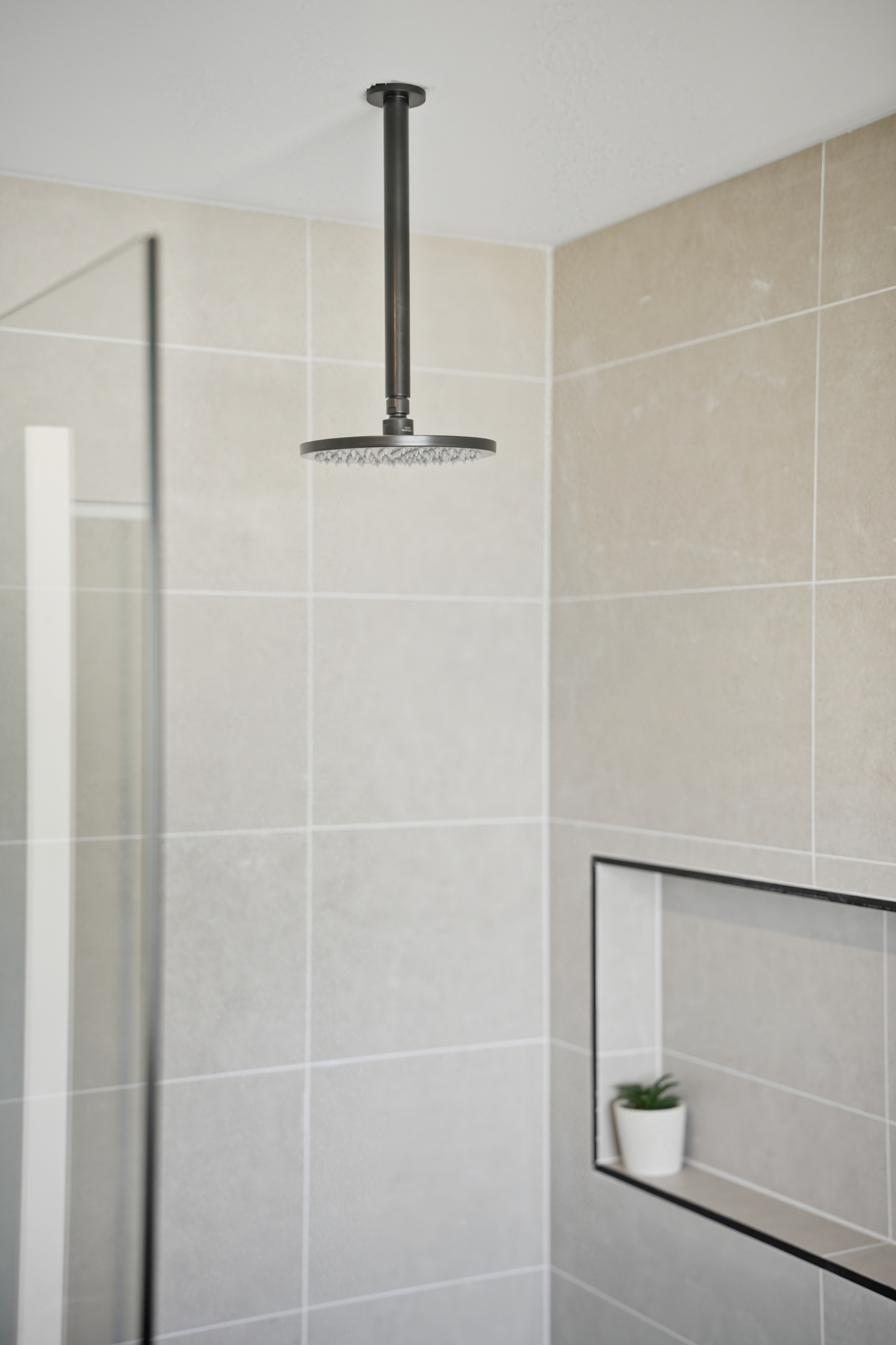 2 / 168 Agnes Street, George Town