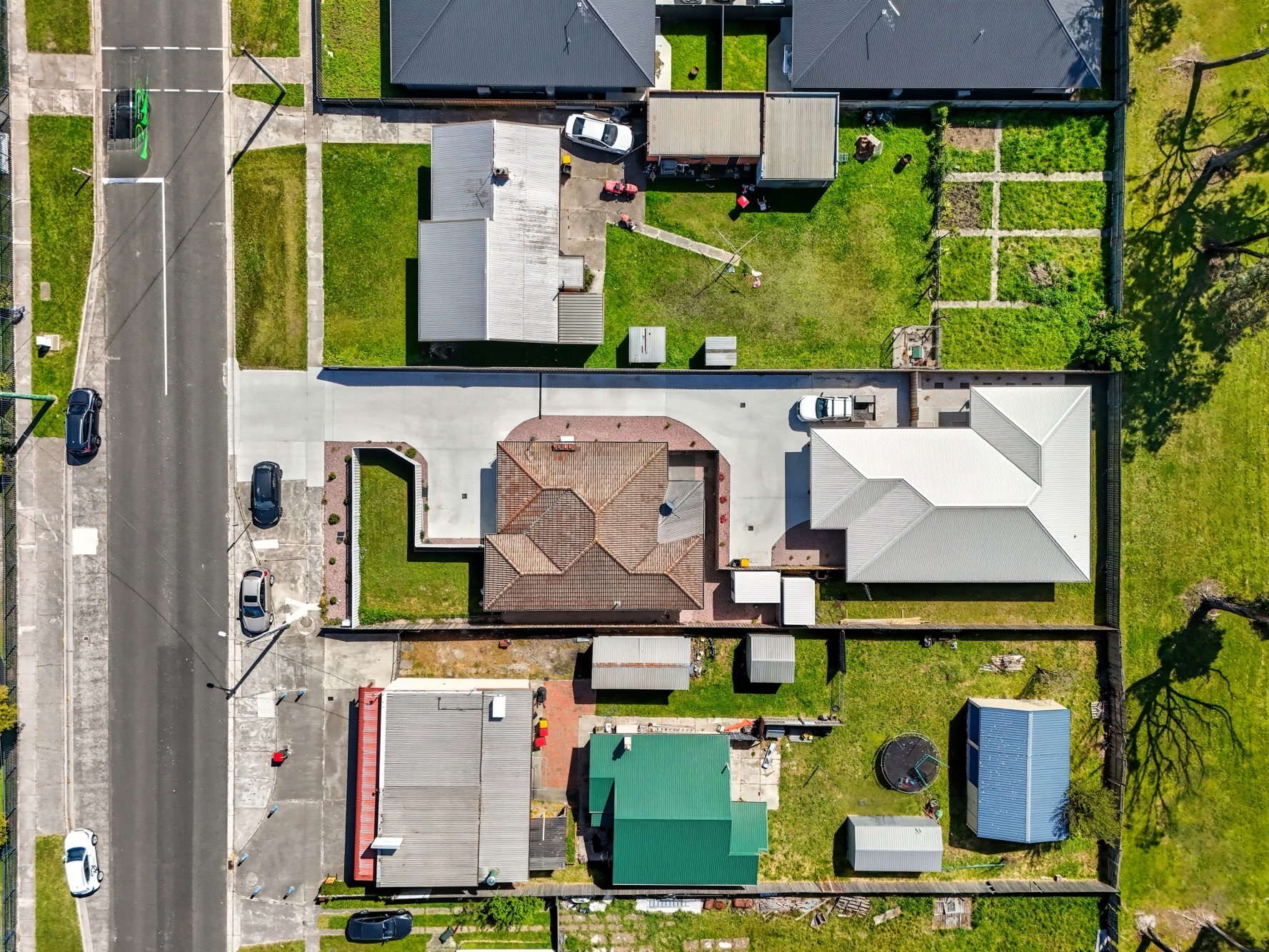 2 / 168 Agnes Street, George Town