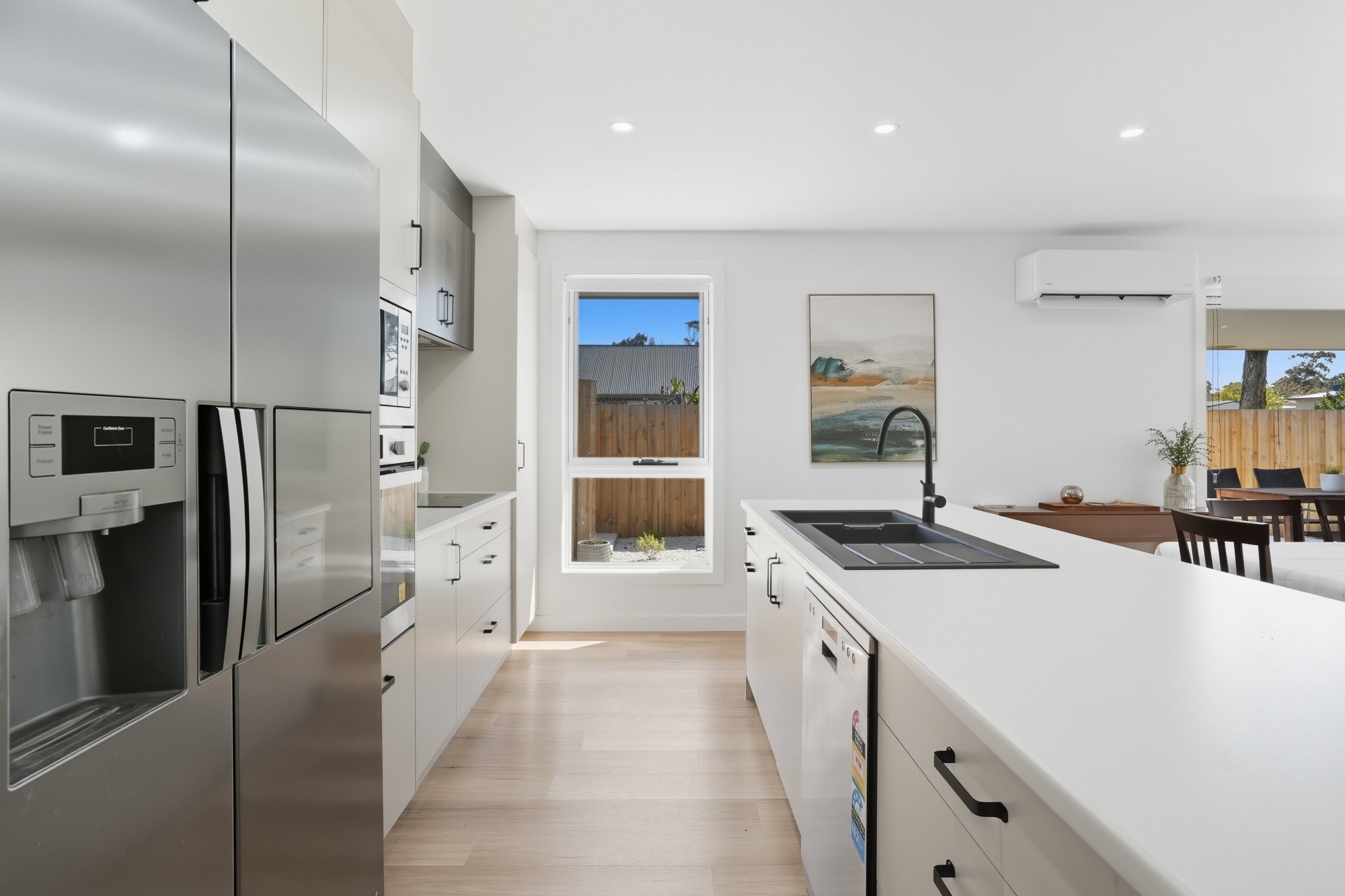 2 / 168 Agnes Street, George Town