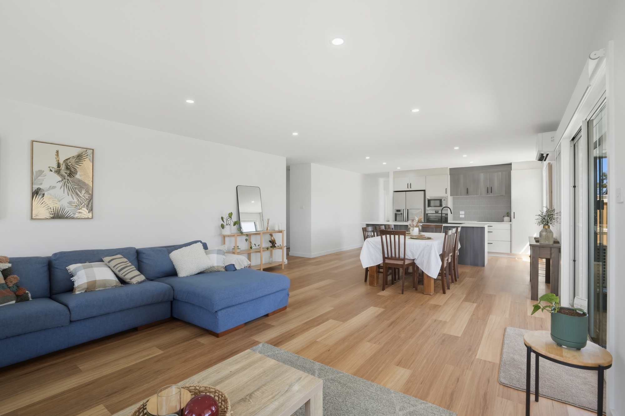 2 / 168 Agnes Street, George Town