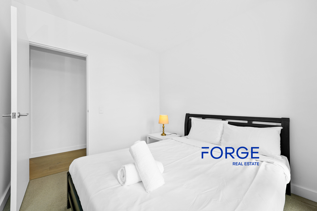 504 / 915 Collins Street, DOCKLANDS