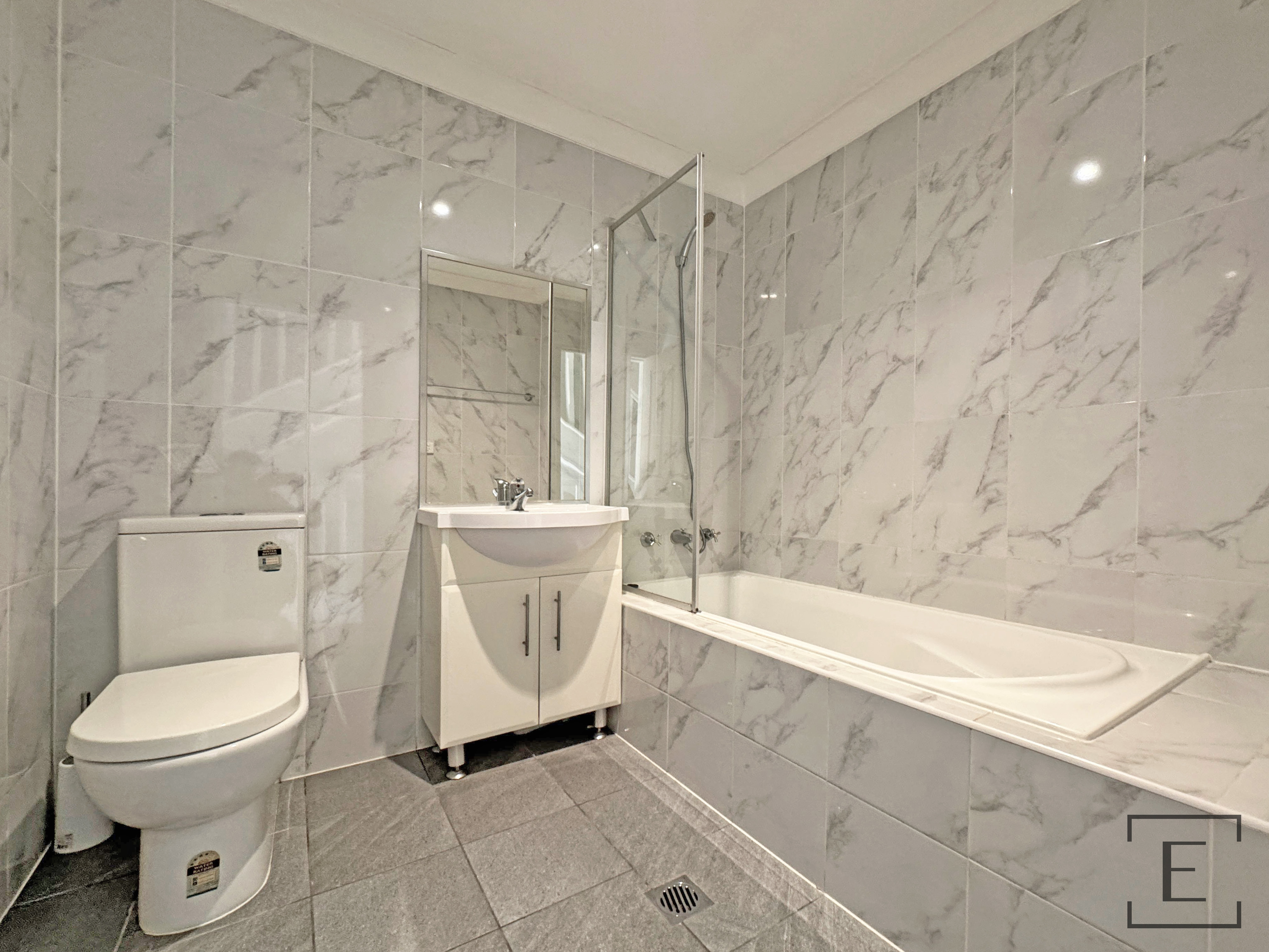 2 / 9-13 Balmoral Road, Northmead