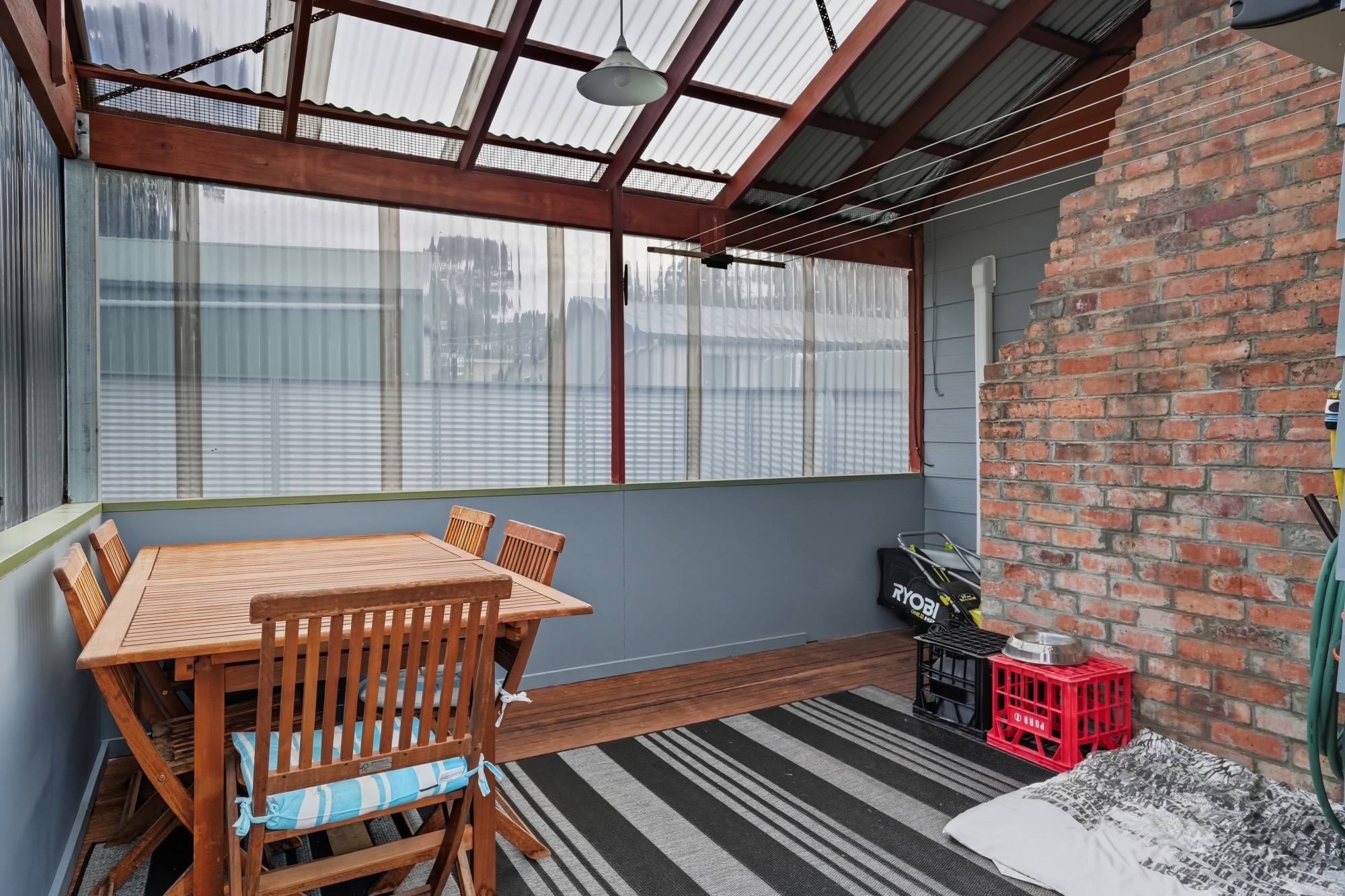 24 Flintstone Drive, Flintstone