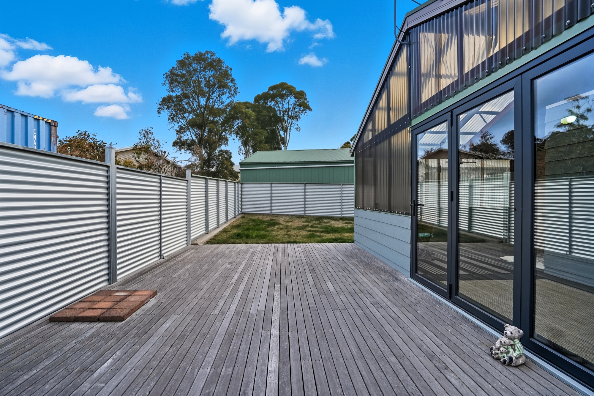 24 Flintstone Drive, Flintstone