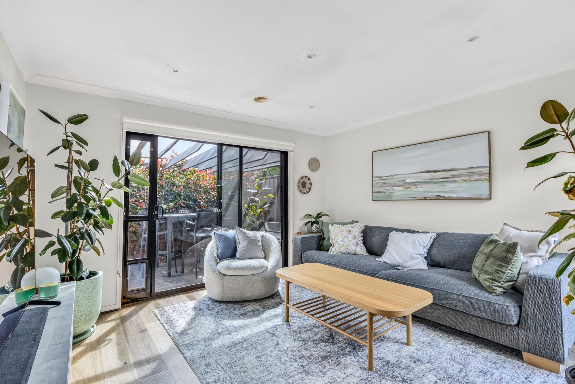 Listing image for 33 Compass Way, MOUNT DUNEED  VIC  3217