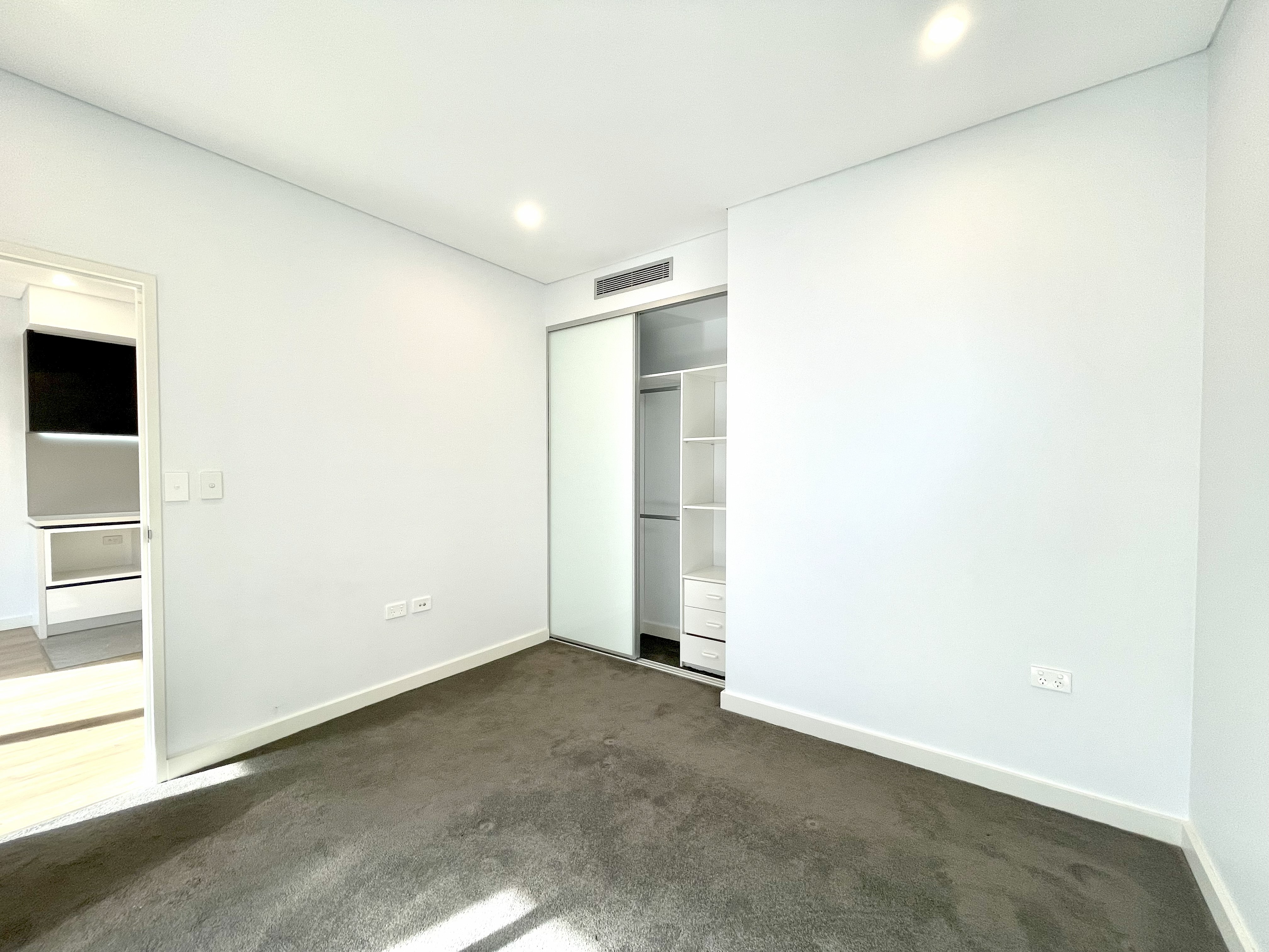108 / 41 Rhodes Street - Main View 5