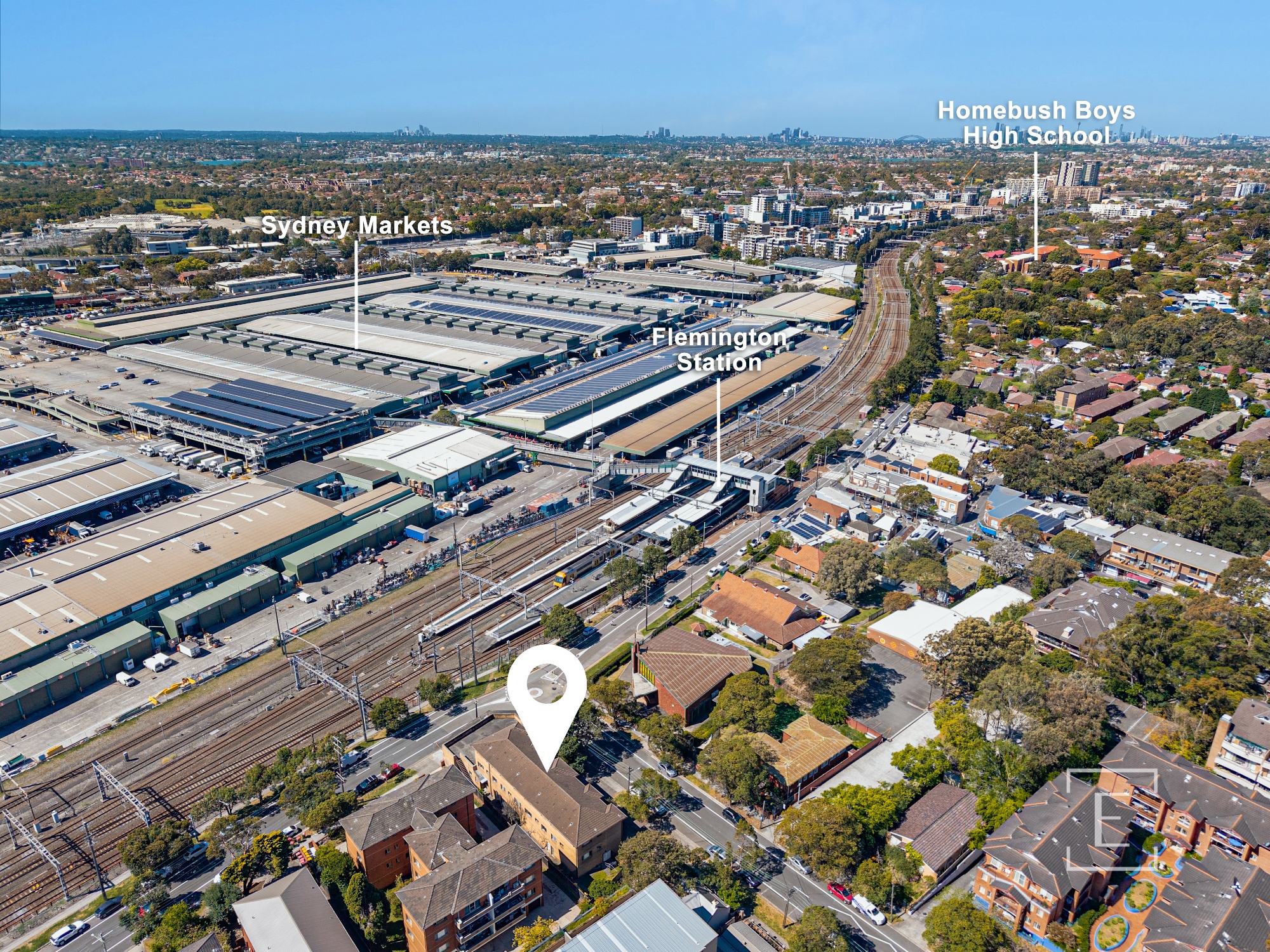 2 / 114 The Crescent, Homebush West
