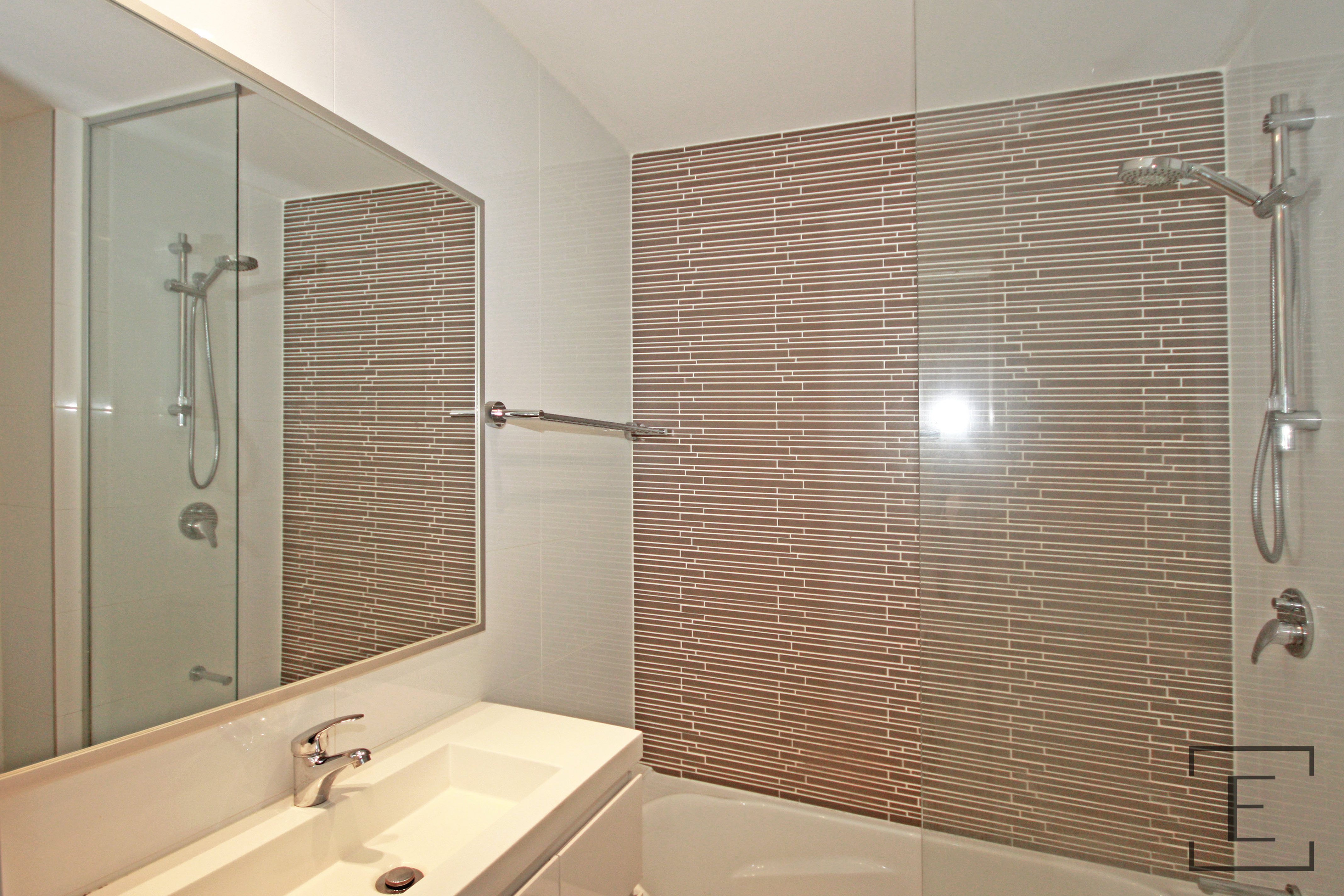 D412 / 81 Courallie Avenue, Homebush West
