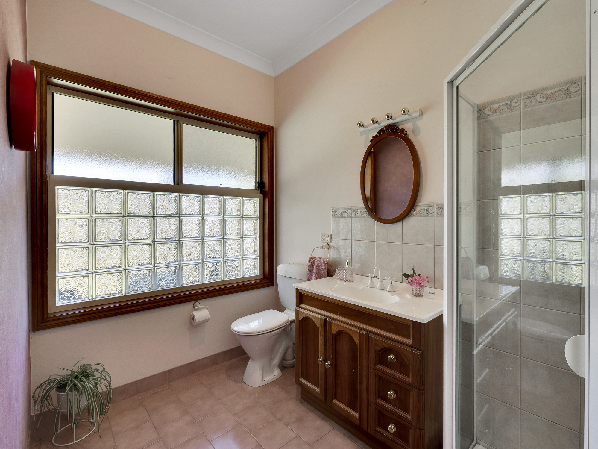 9 Brewer Lane, Eldorado