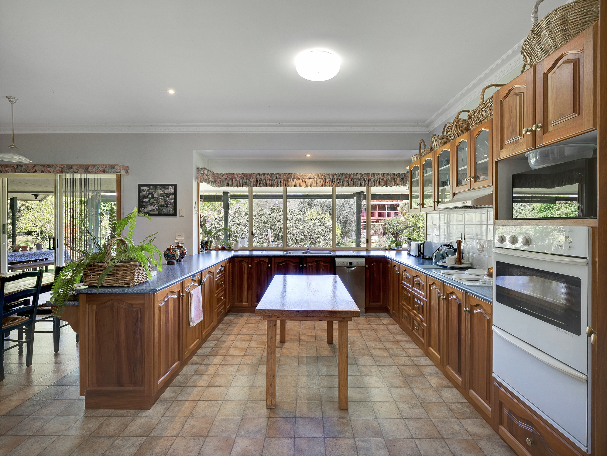 9 Brewer Lane, Eldorado