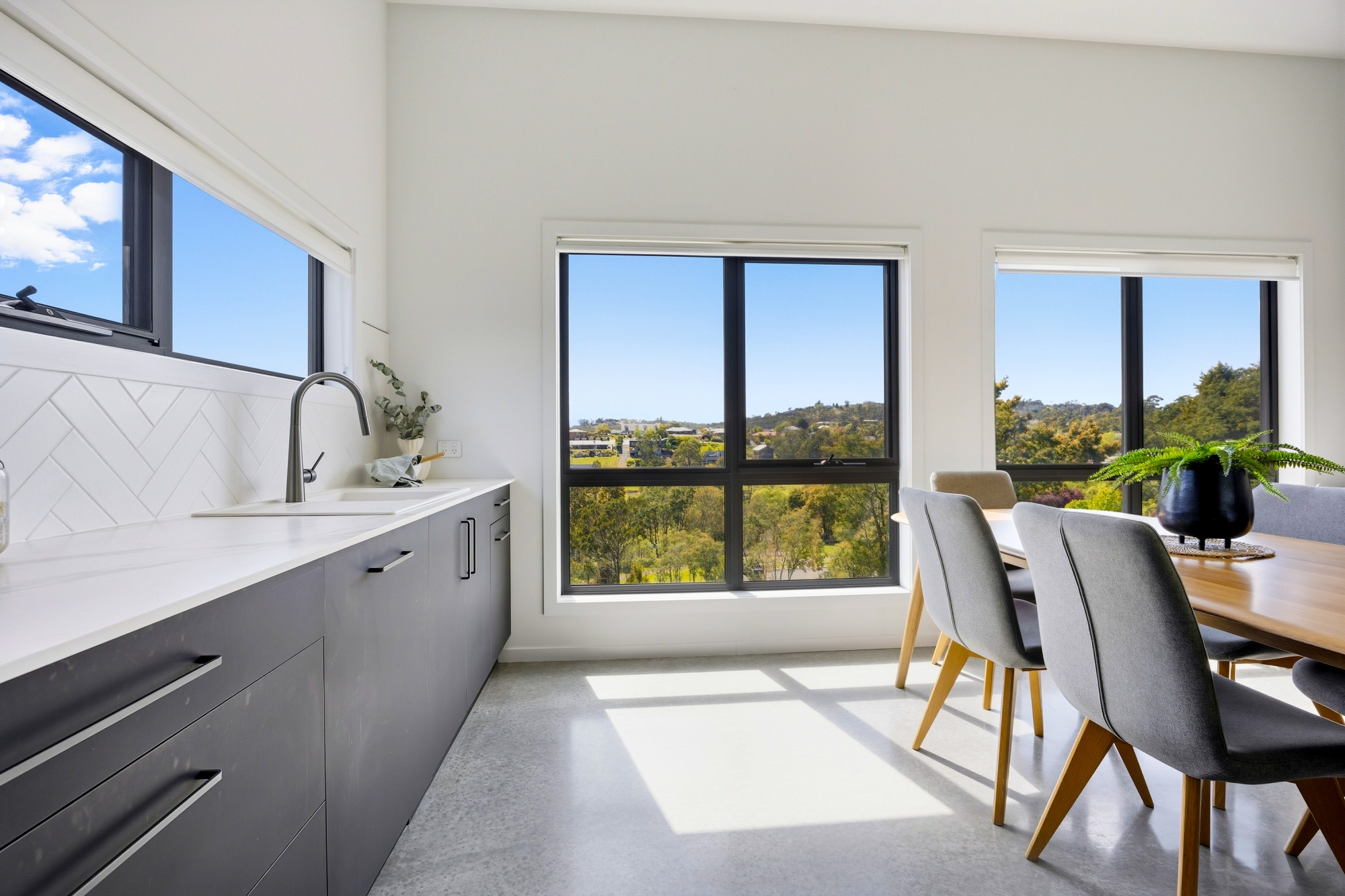 122 Blackstone Road, Blackstone Heights