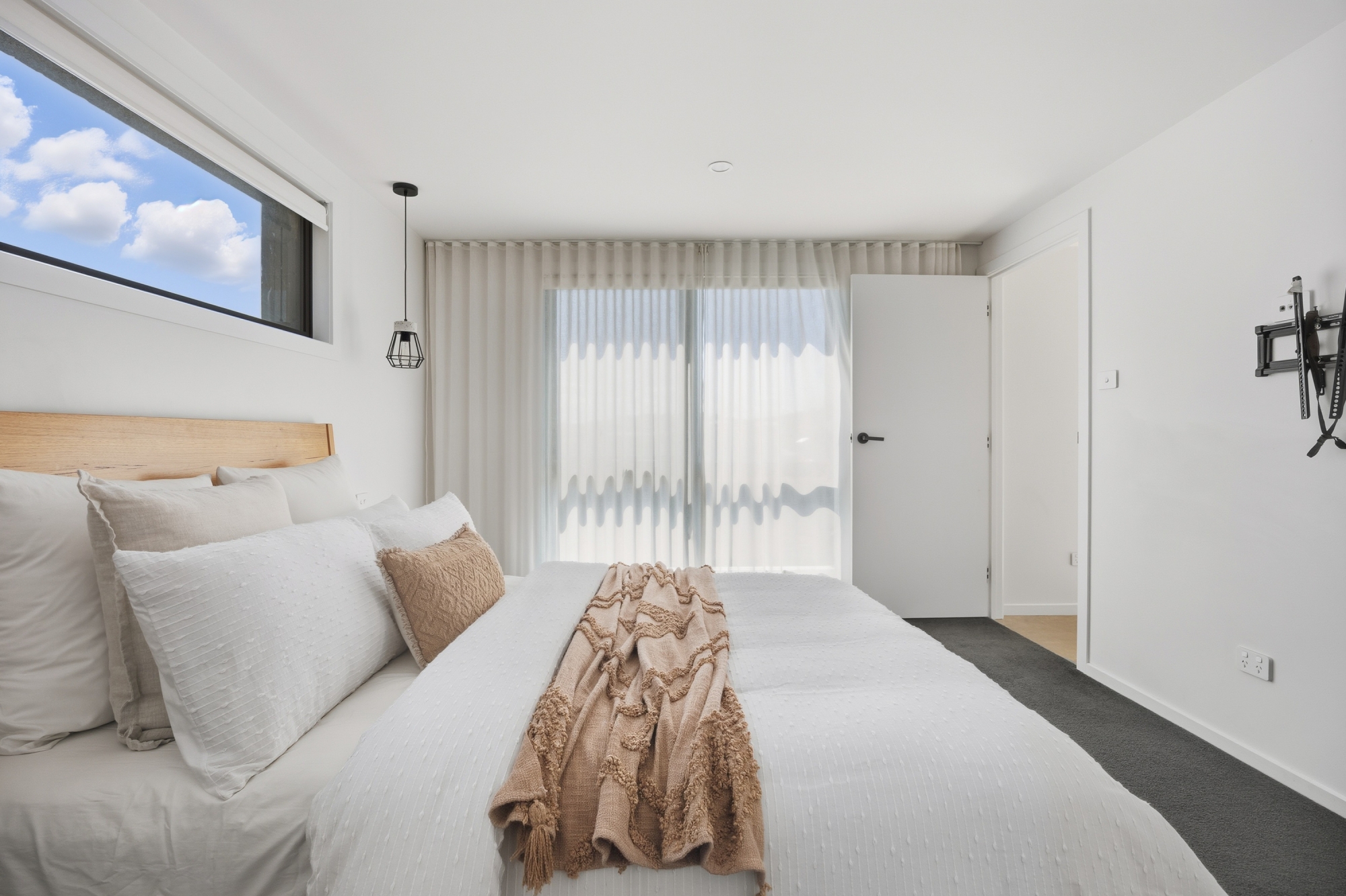 122 Blackstone Road, Blackstone Heights