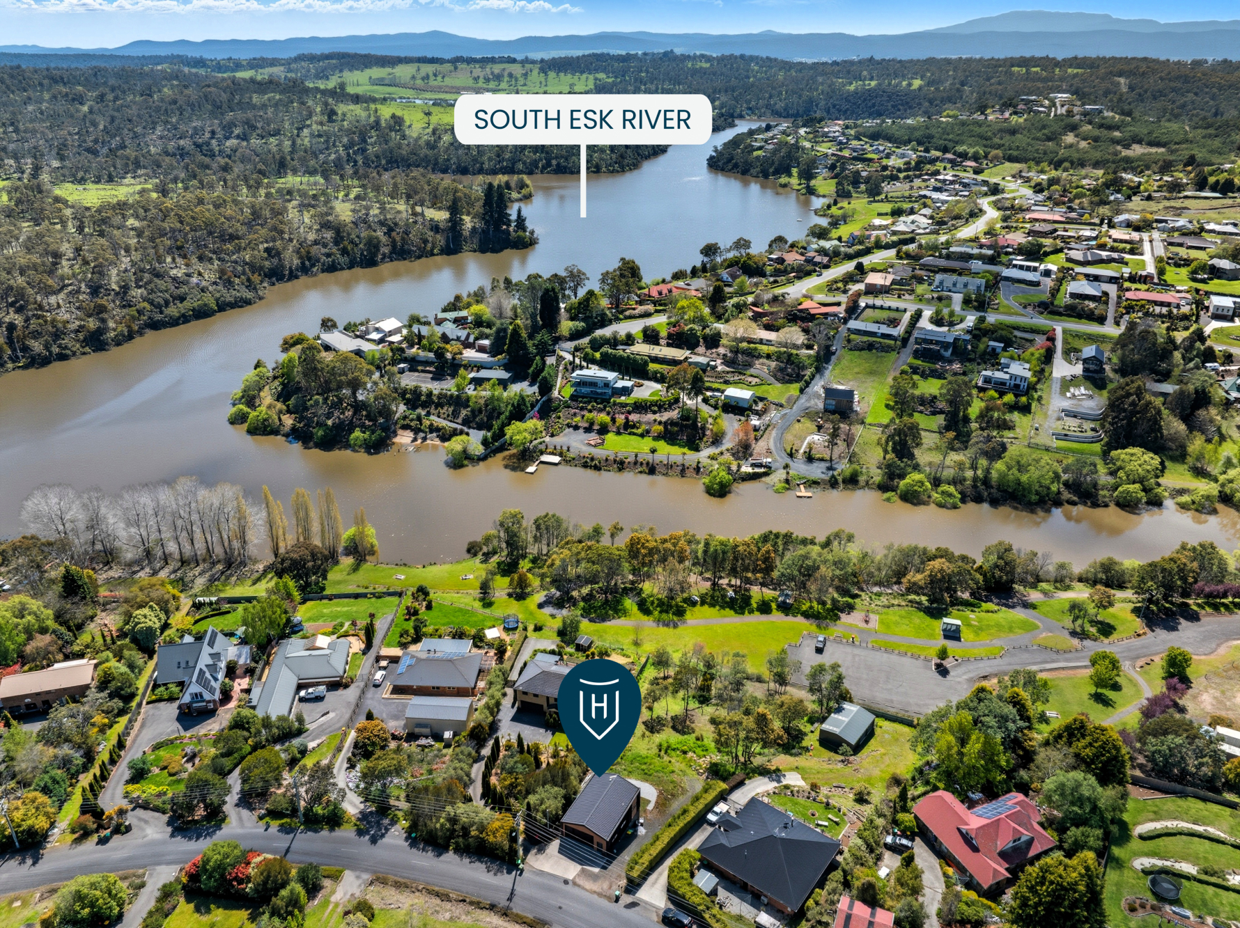 122 Blackstone Road, Blackstone Heights