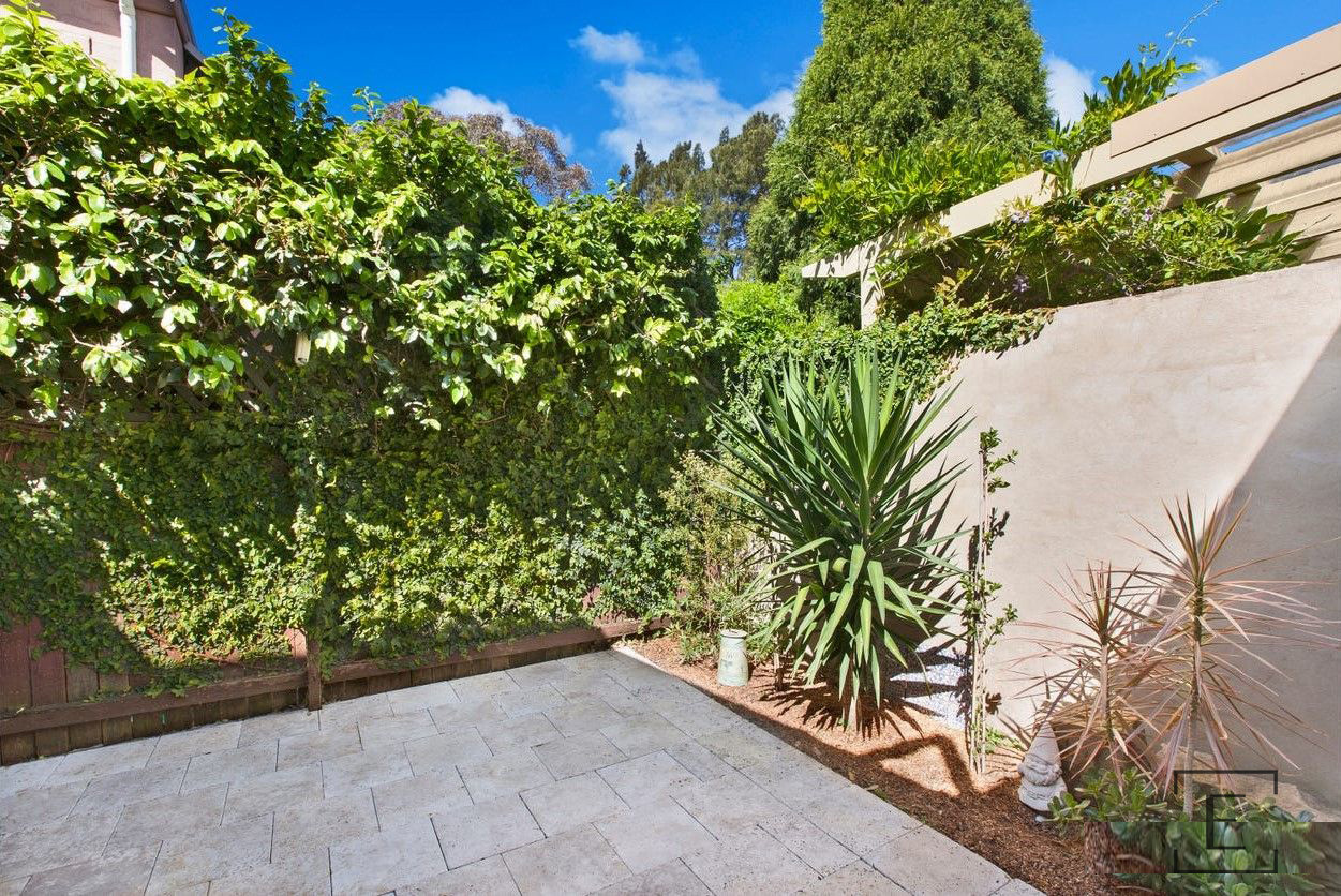 2A Yaralla Street, Newtown