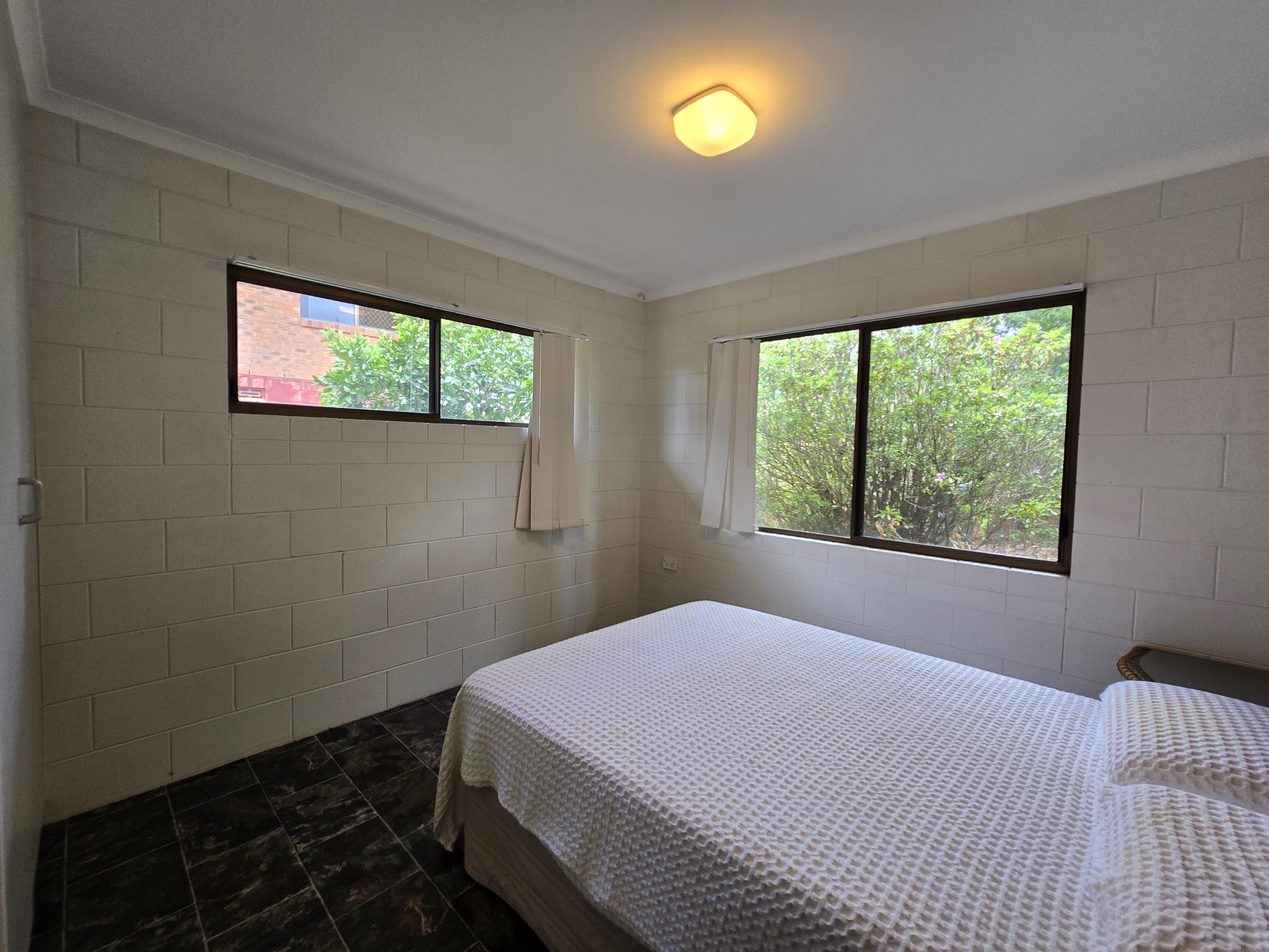 15 Twelfth Avenue, Atherton