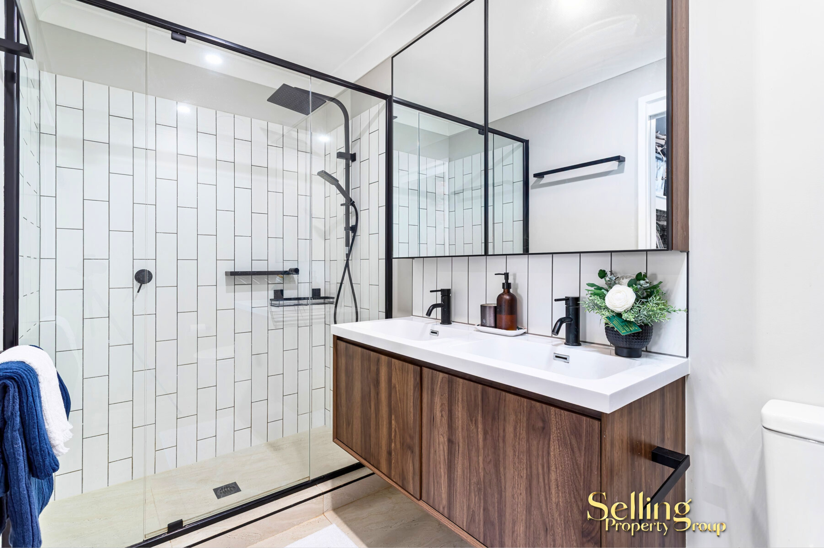 8 / 1 Citron Crescent, Helensvale