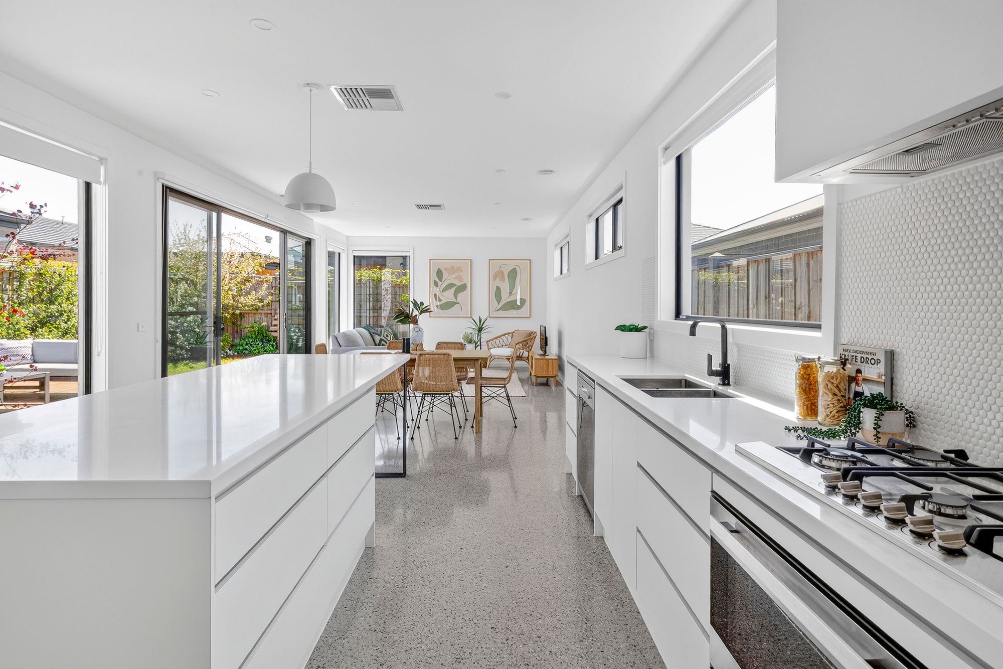 Listing image for 18 Raleigh Circuit, ARMSTRONG CREEK  VIC  3217