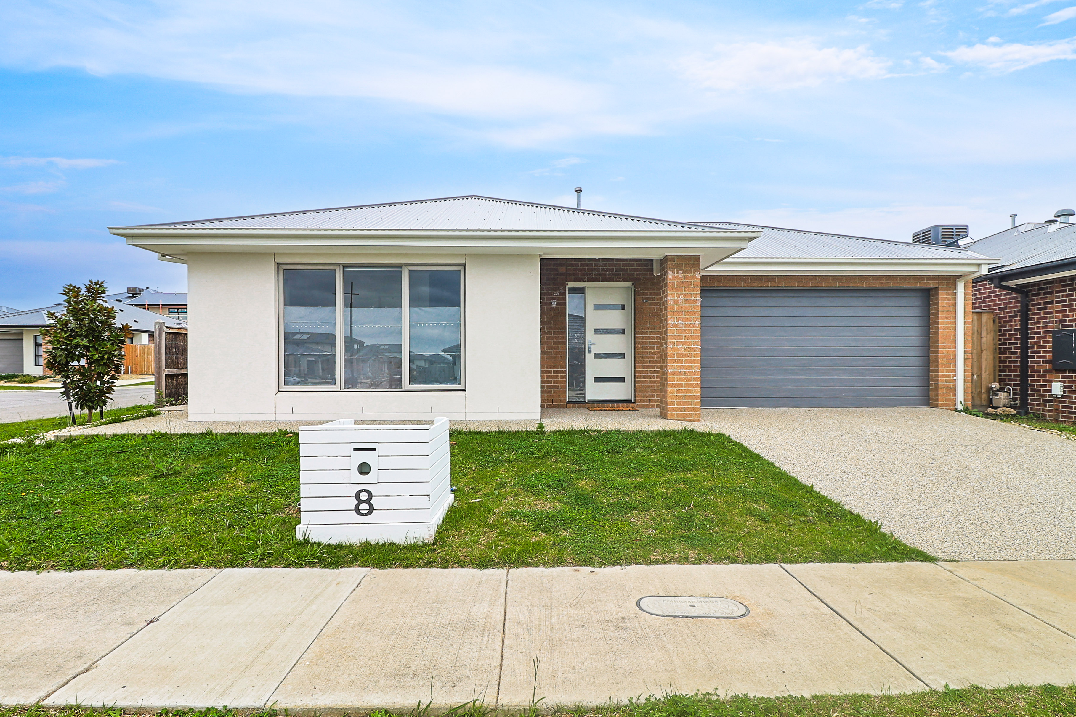 Listing image for 8 Bega Street, ARMSTRONG CREEK  VIC  3217