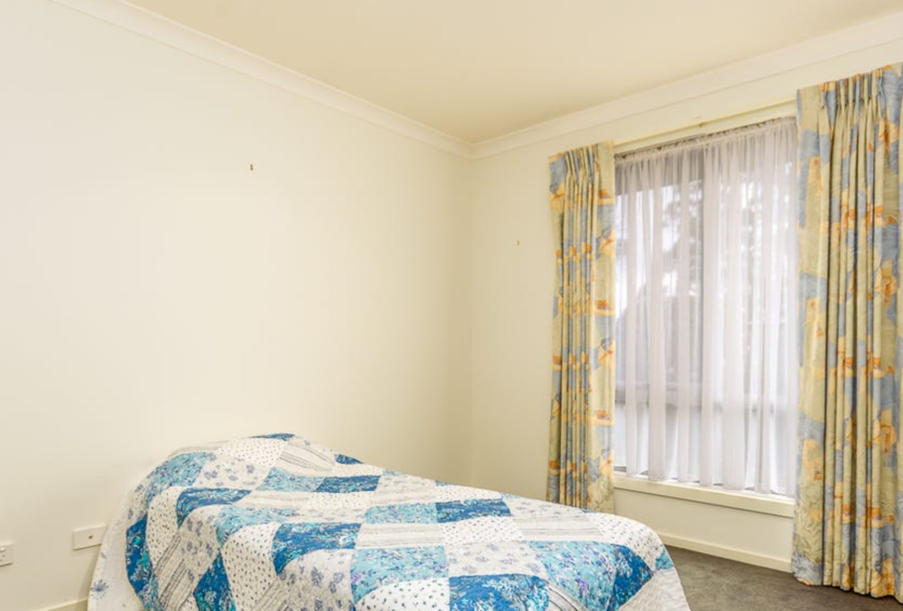 2 / 13 Bradford Avenue, Prospect Vale