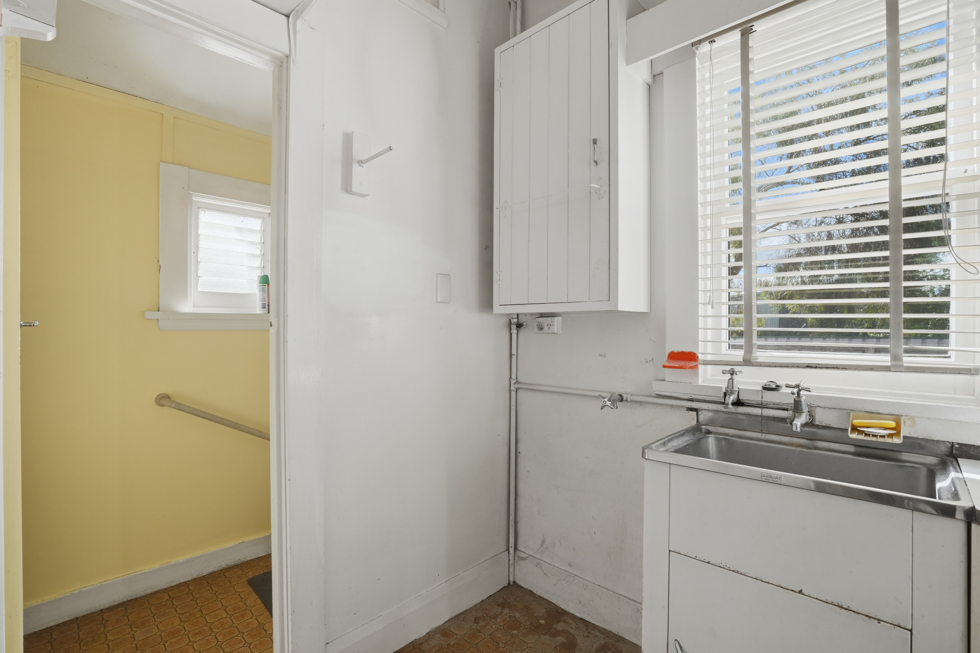 28 Ravenswood Road, Ravenswood