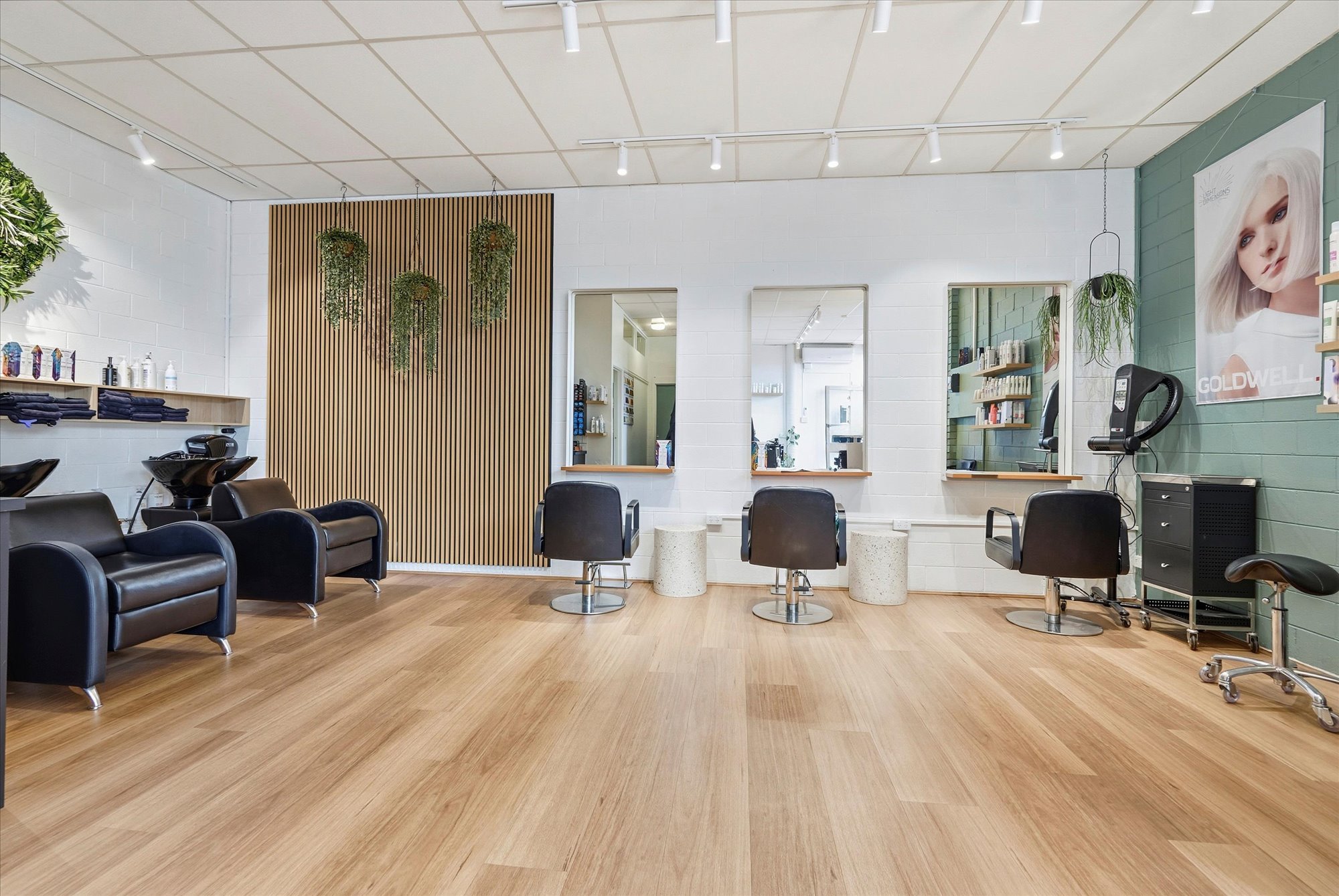 6 & 8 / 92 Railway Street South, Altona