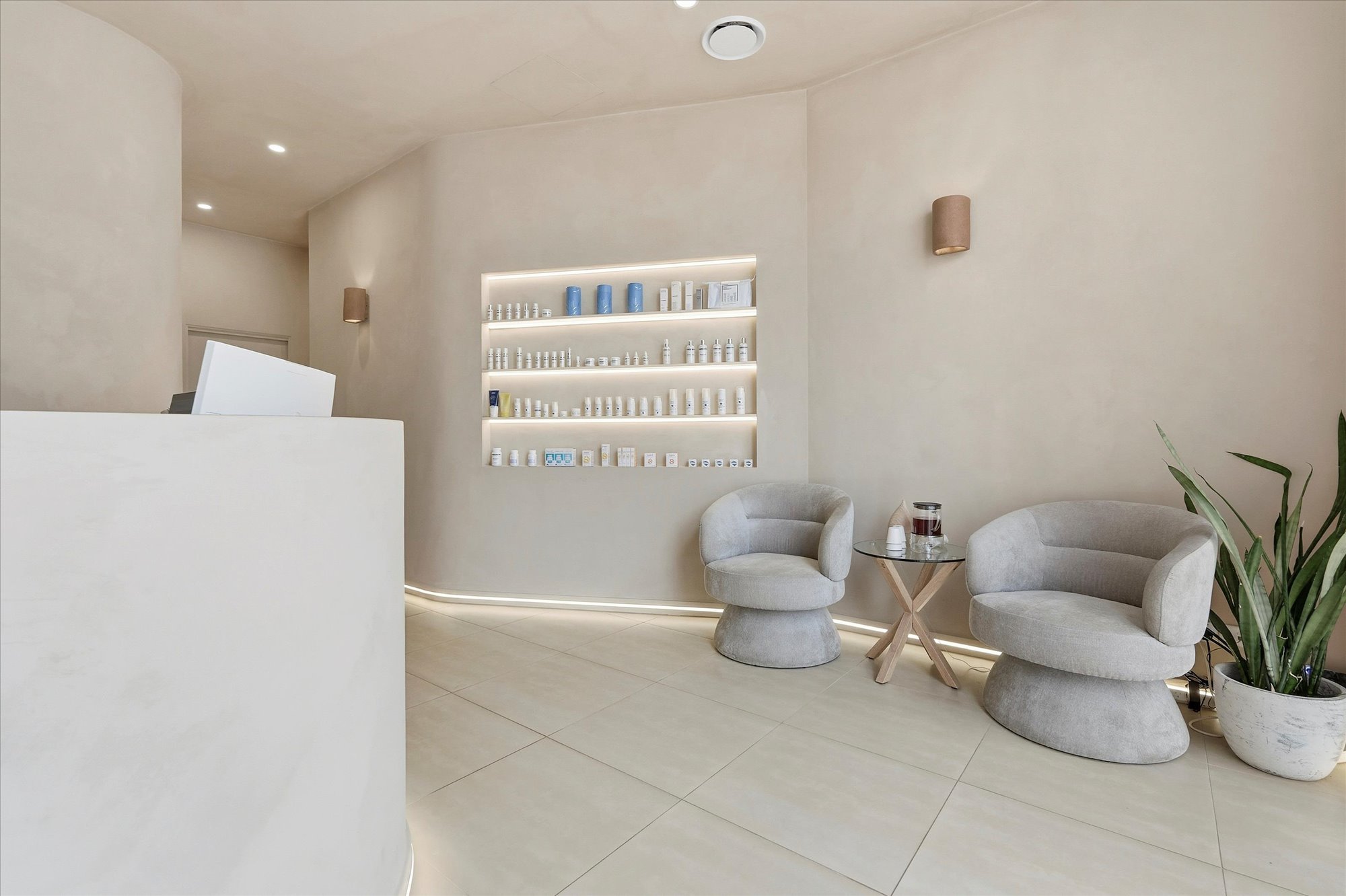 6 & 8 / 92 Railway Street South, Altona