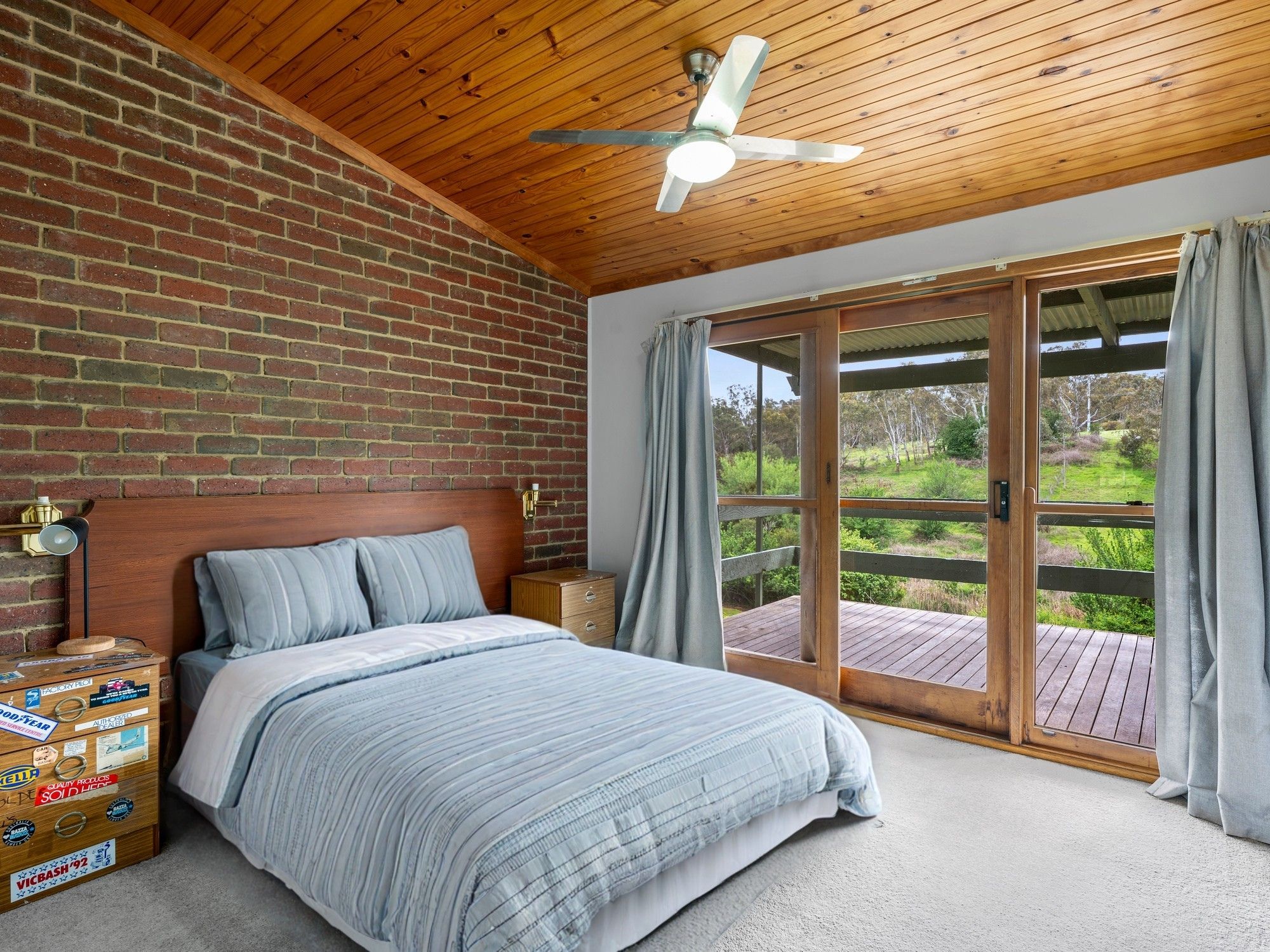 560 Old Tolmie Road, Mansfield