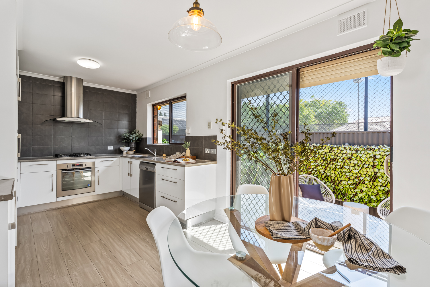 3 / 8 Bradey Street, Mitcham