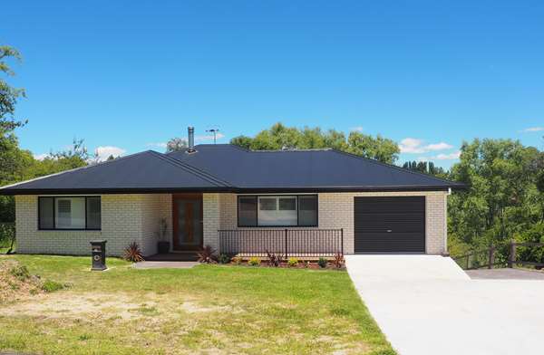 36 Uralla Street, URALLA