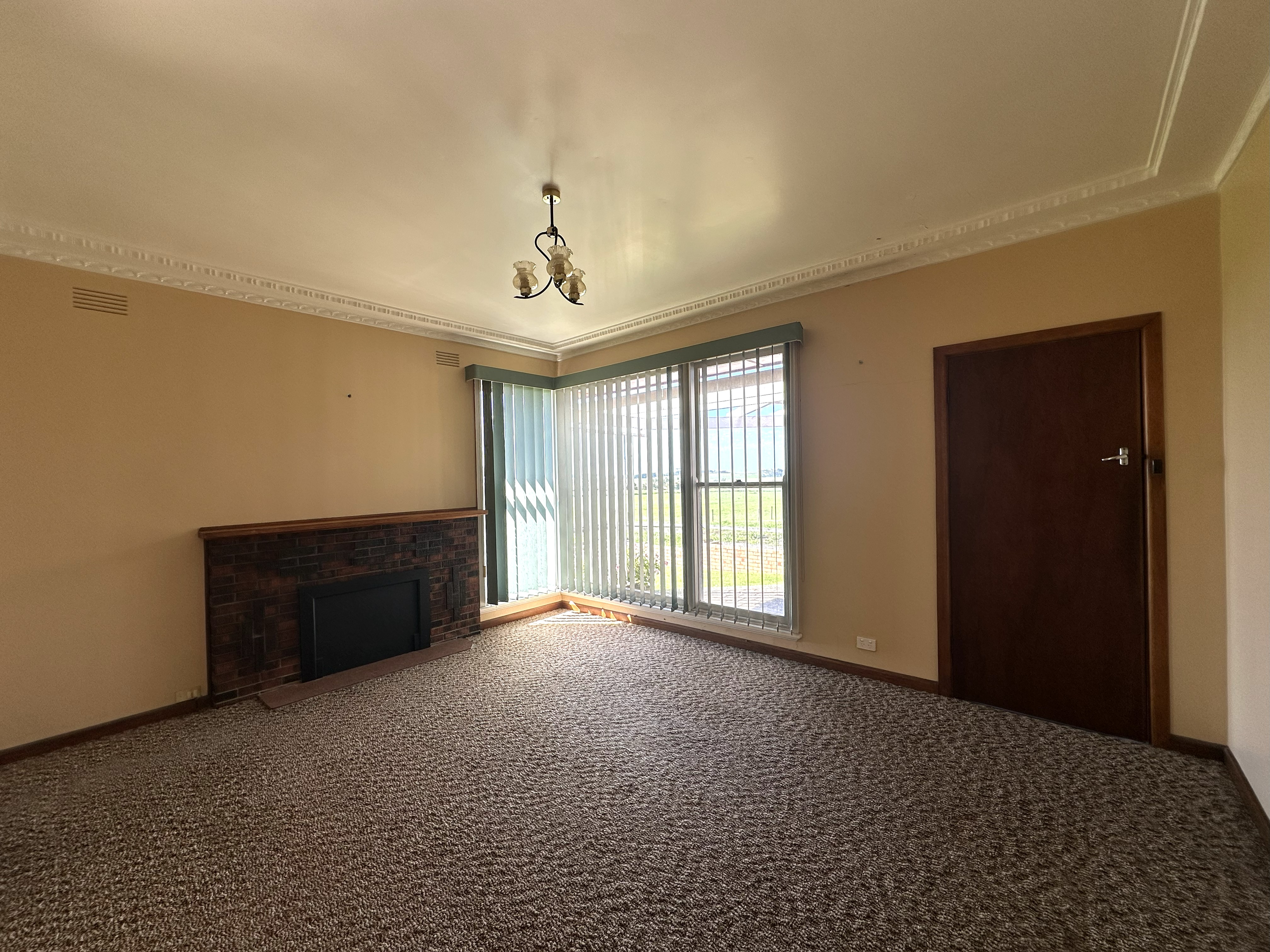 427 Caramut Road, Yangery