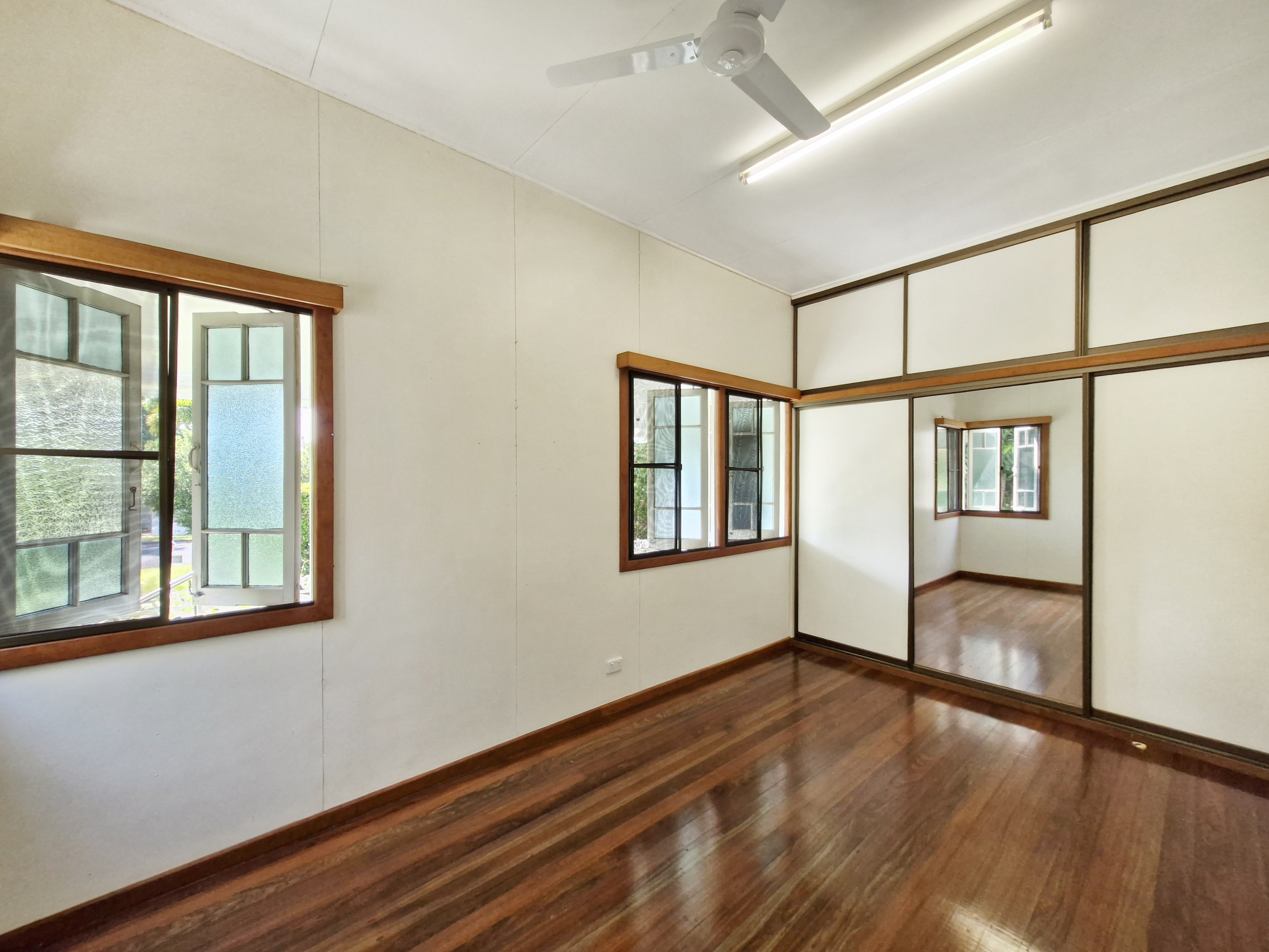 21 Holm Street, Atherton