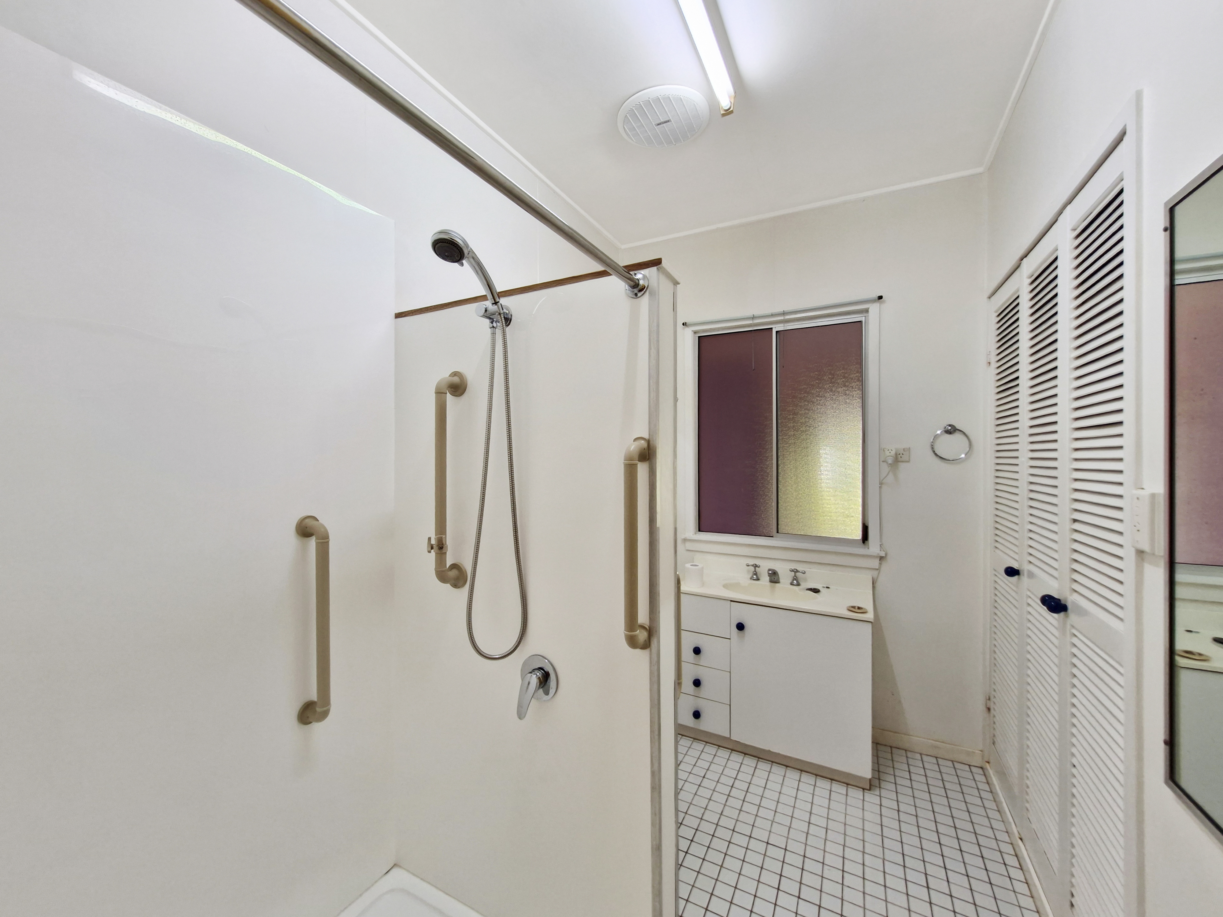 21 Holm Street, Atherton