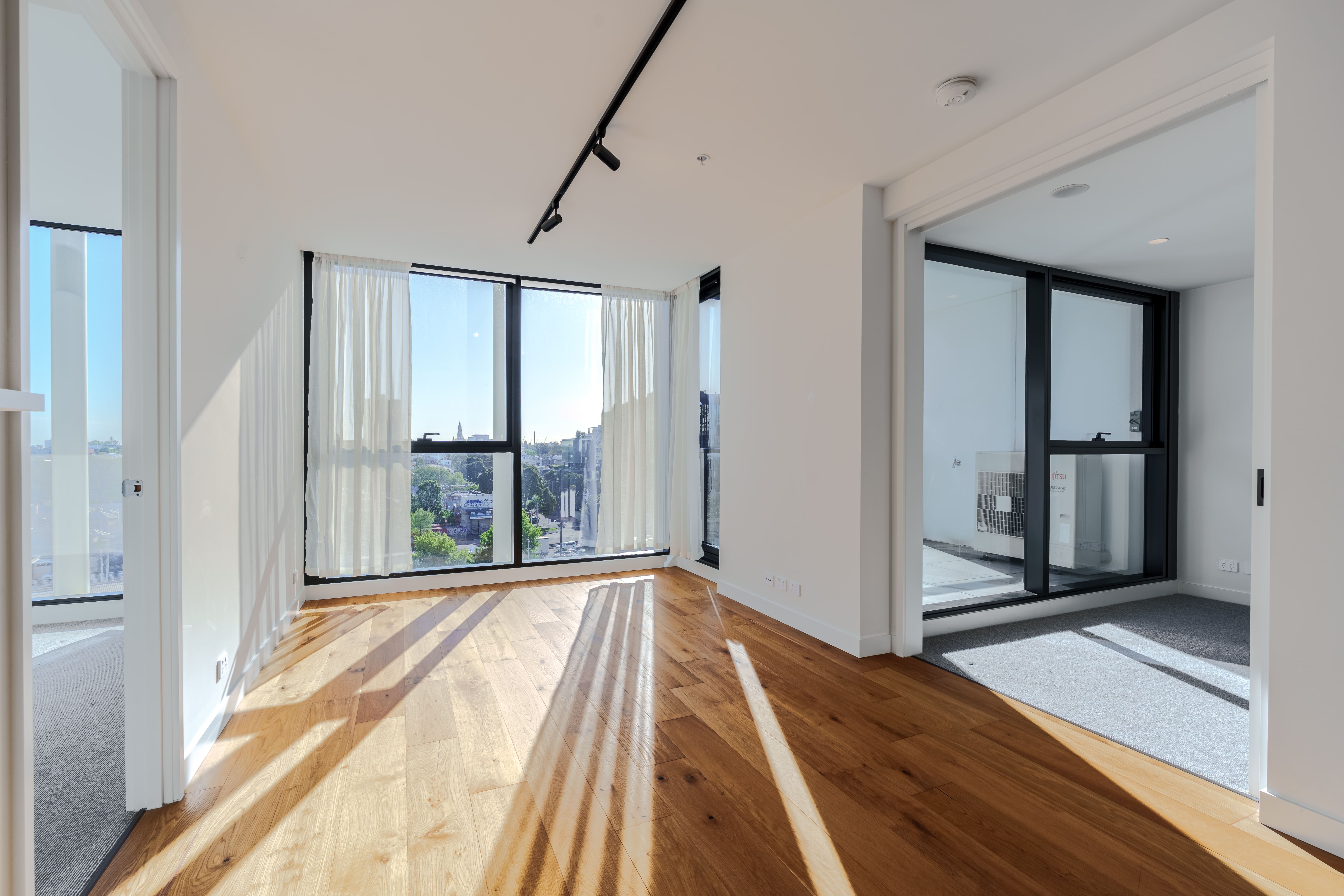Sleek Two-Bedroom Apartment in South Melbourne
