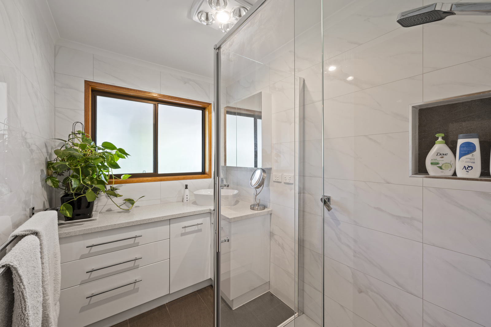 228 Gandini Lane, Lima East