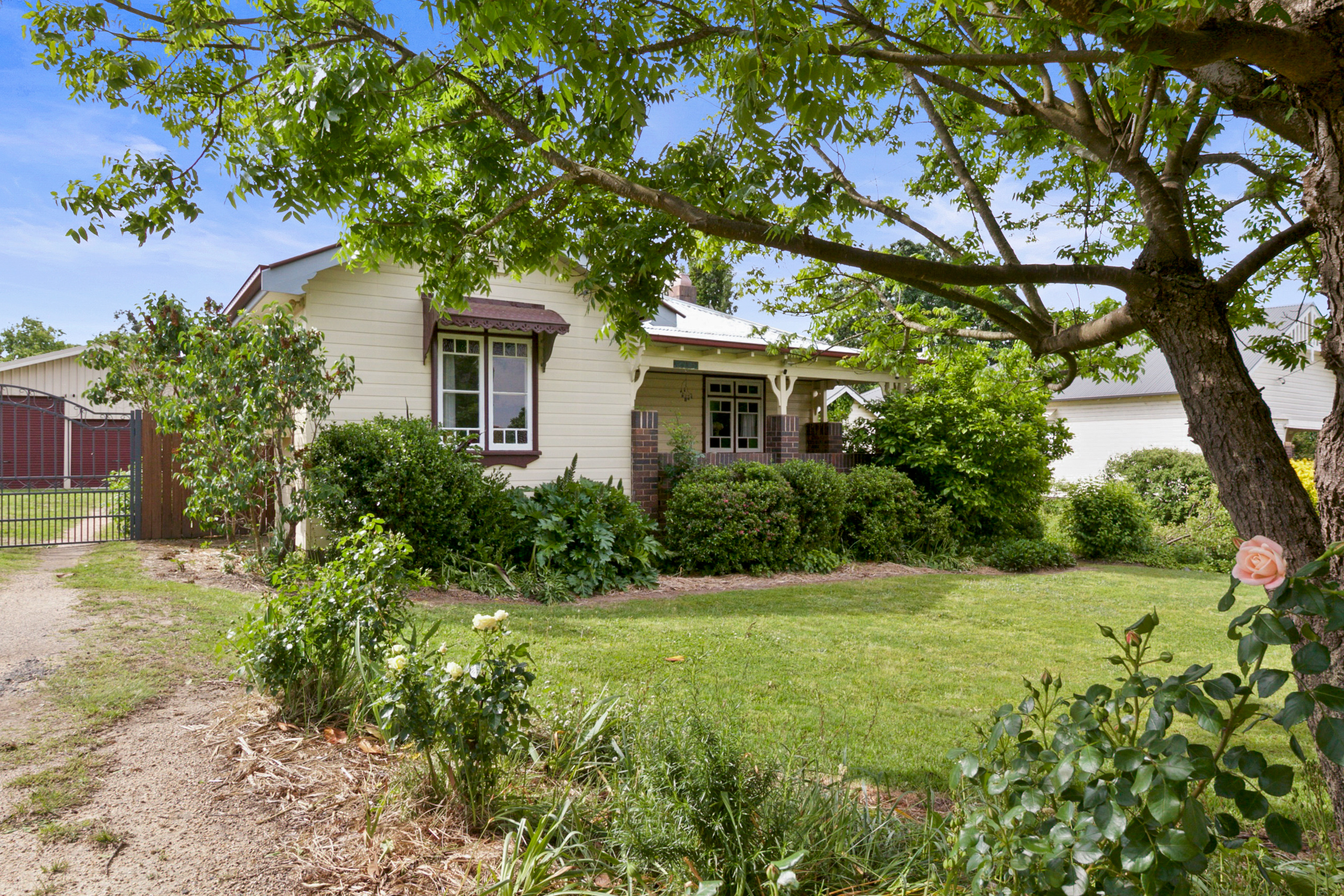 27 Queen Street, URALLA