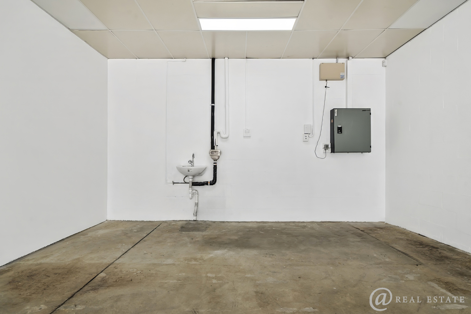 shop 6 / 16-18 Emu Street, Emu Park