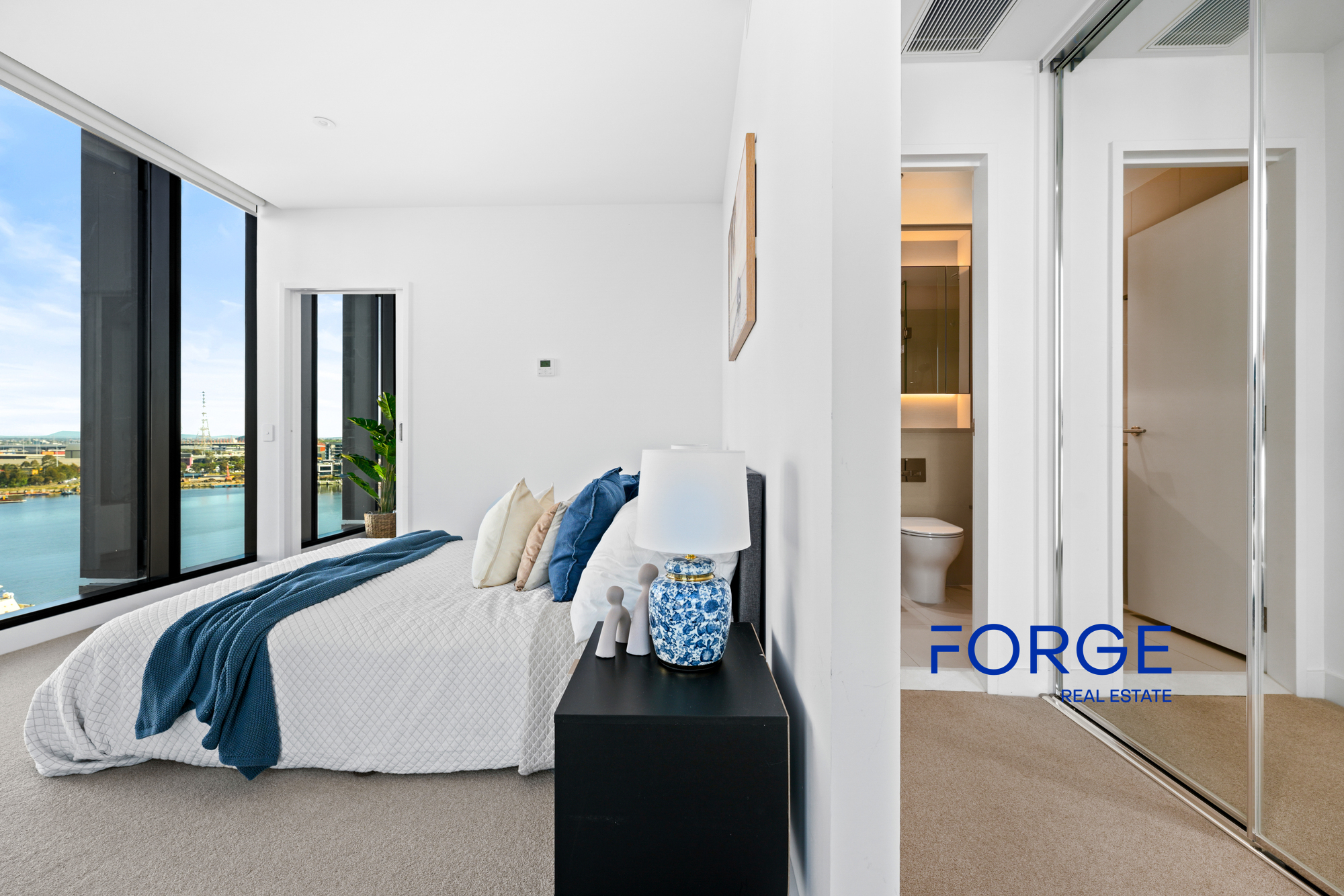 903 / 915 Collins Street, DOCKLANDS