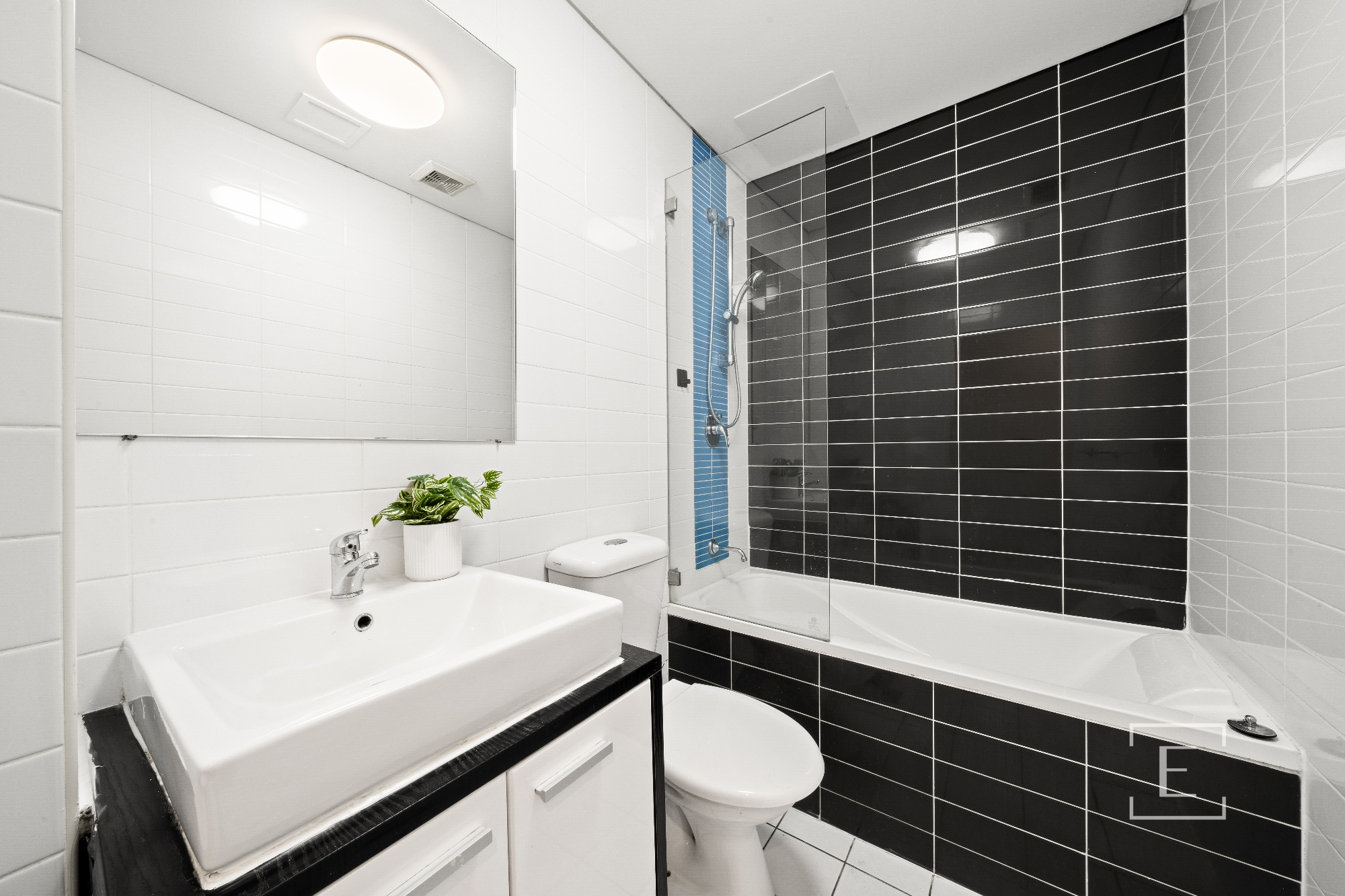 7 / 28 Marlborough Road, Homebush West