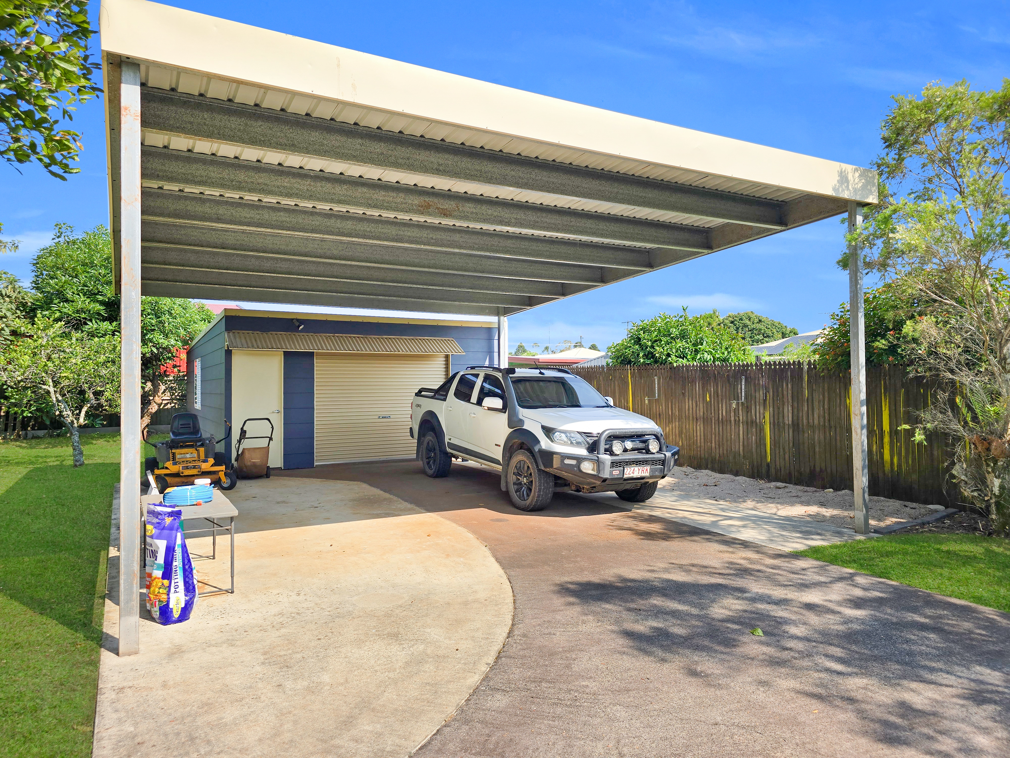 37 Holm Street, Atherton