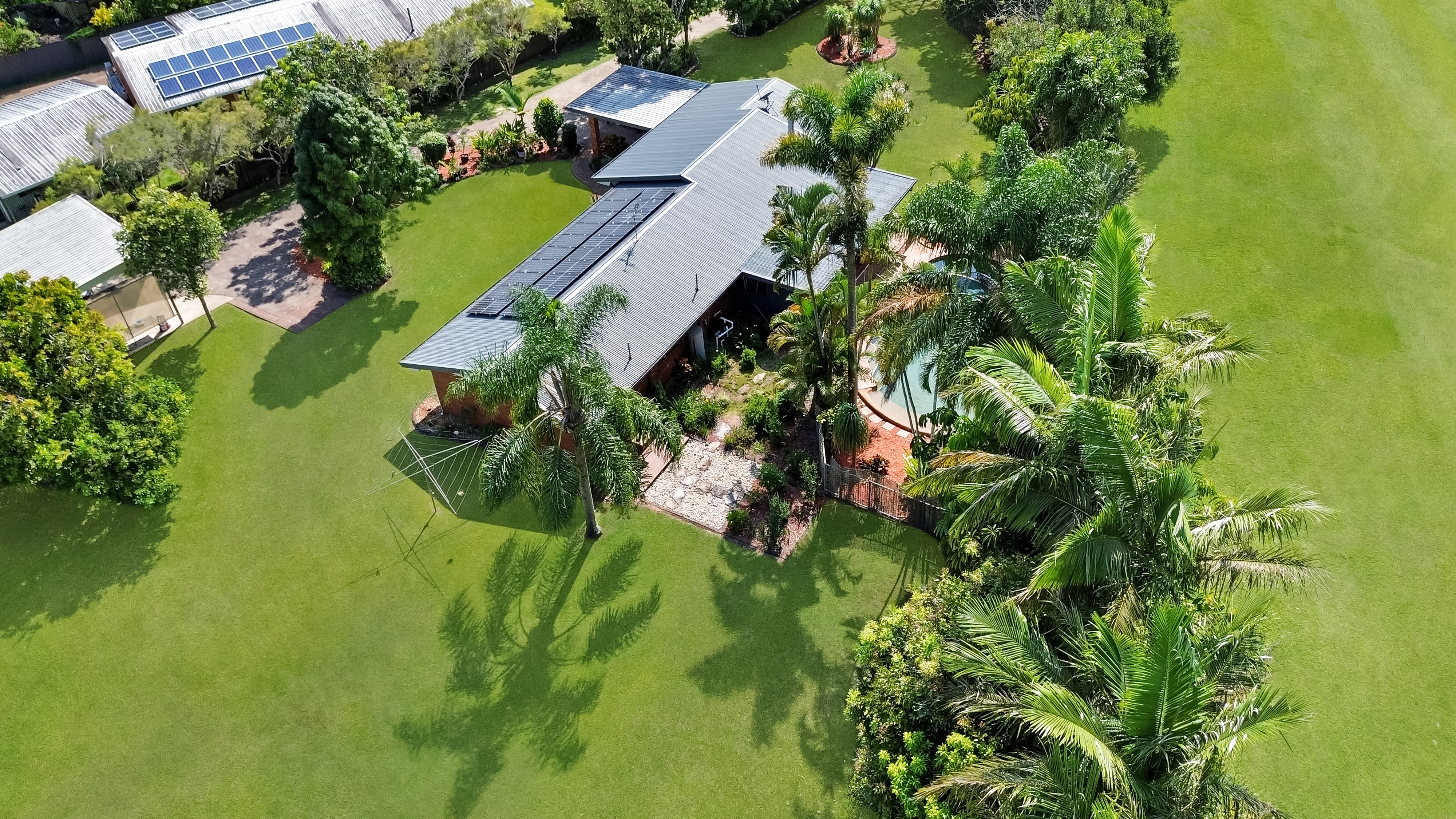 37 Holm Street, Atherton